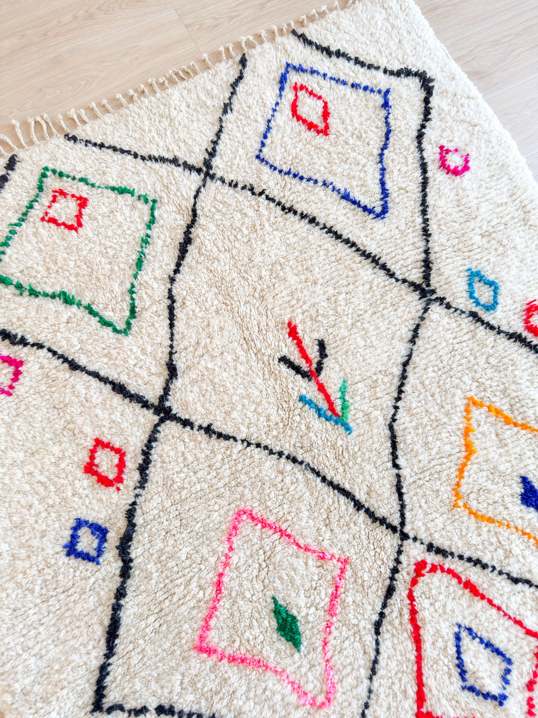 Colorful Berber rug 150 x 243 cm - no. 2128