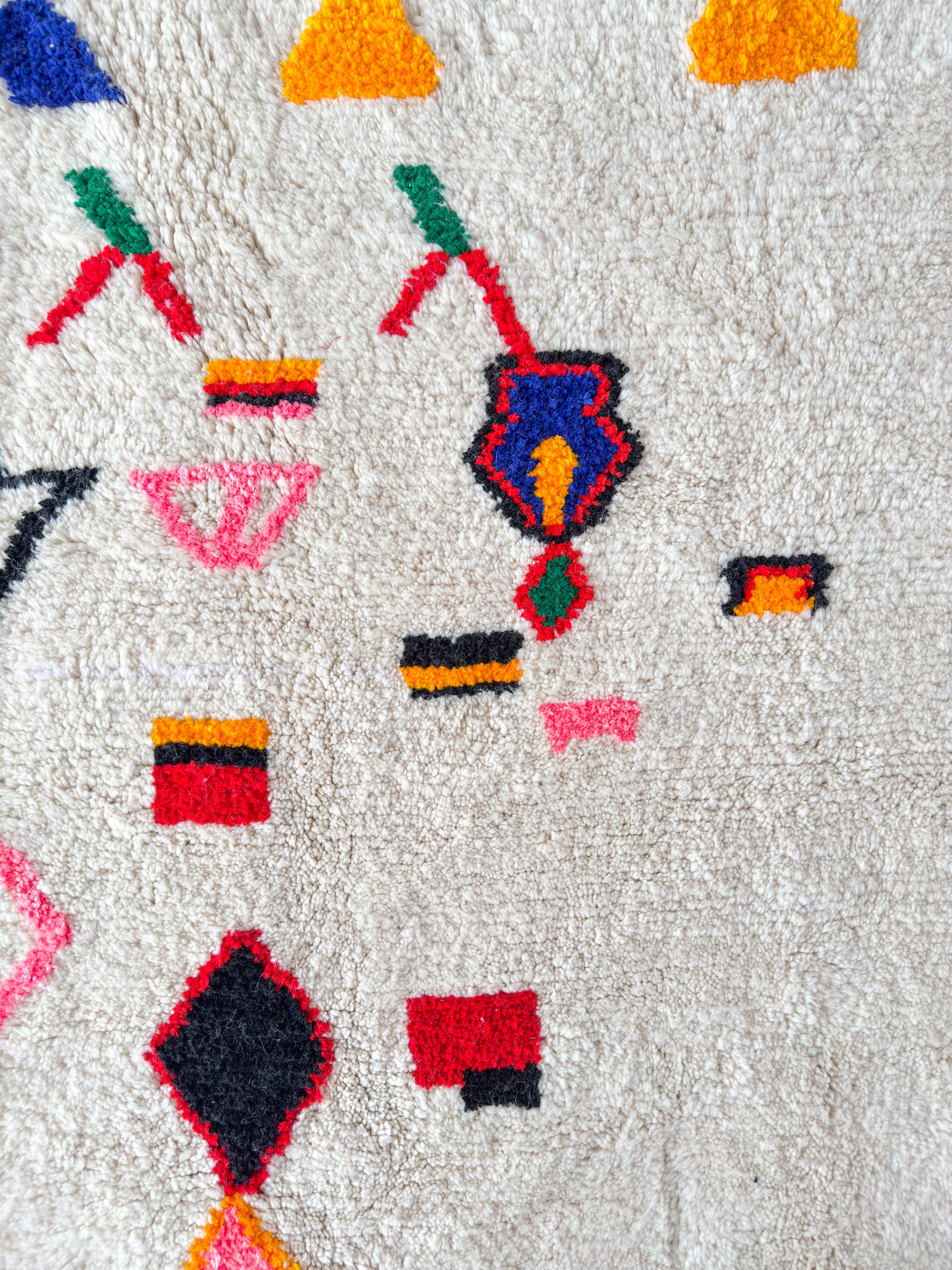 Colorful Berber rug 168 x 263 cm - no. 2146
