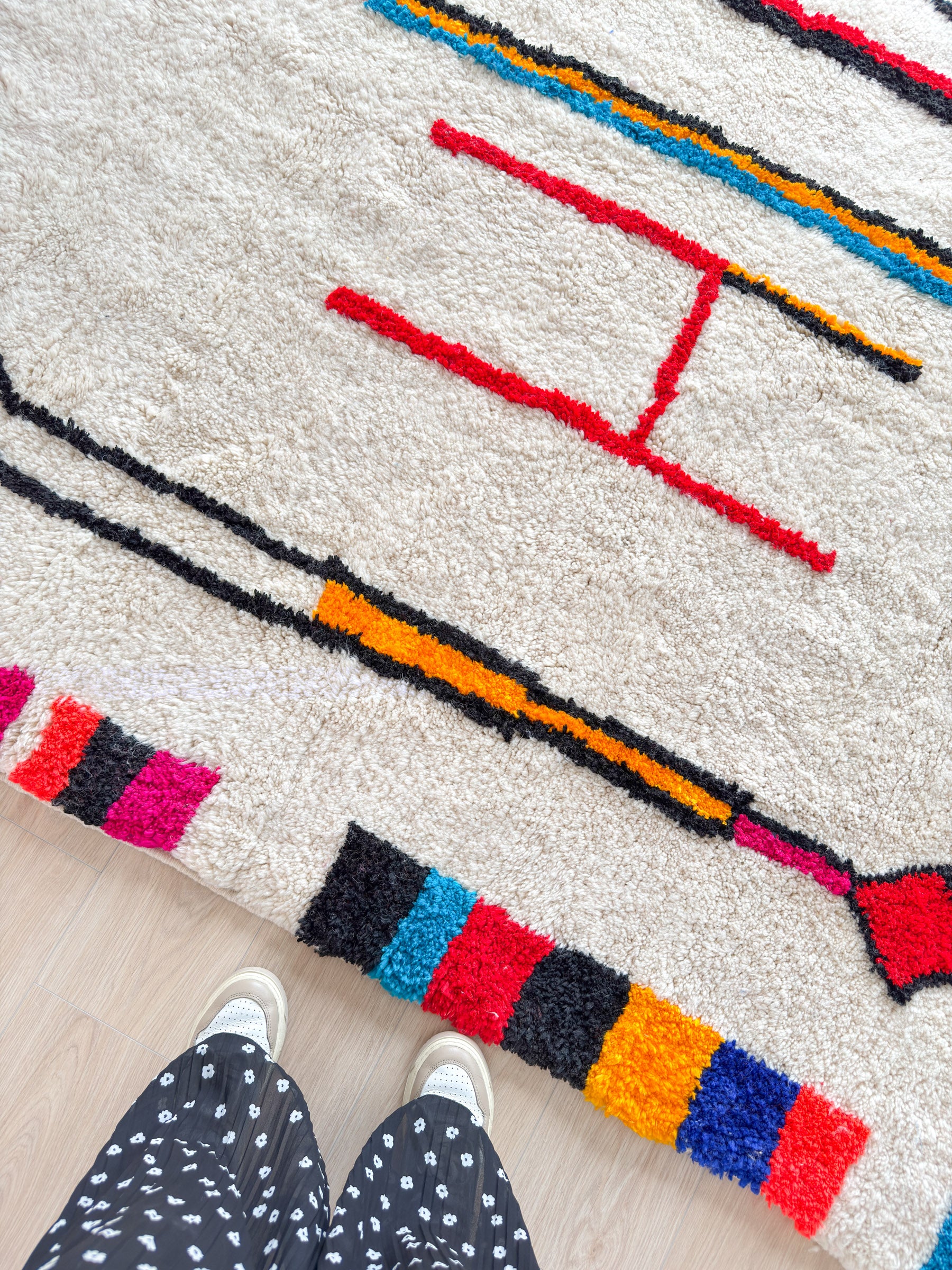 Colorful Berber rug 196 x 287 cm - no. 2129