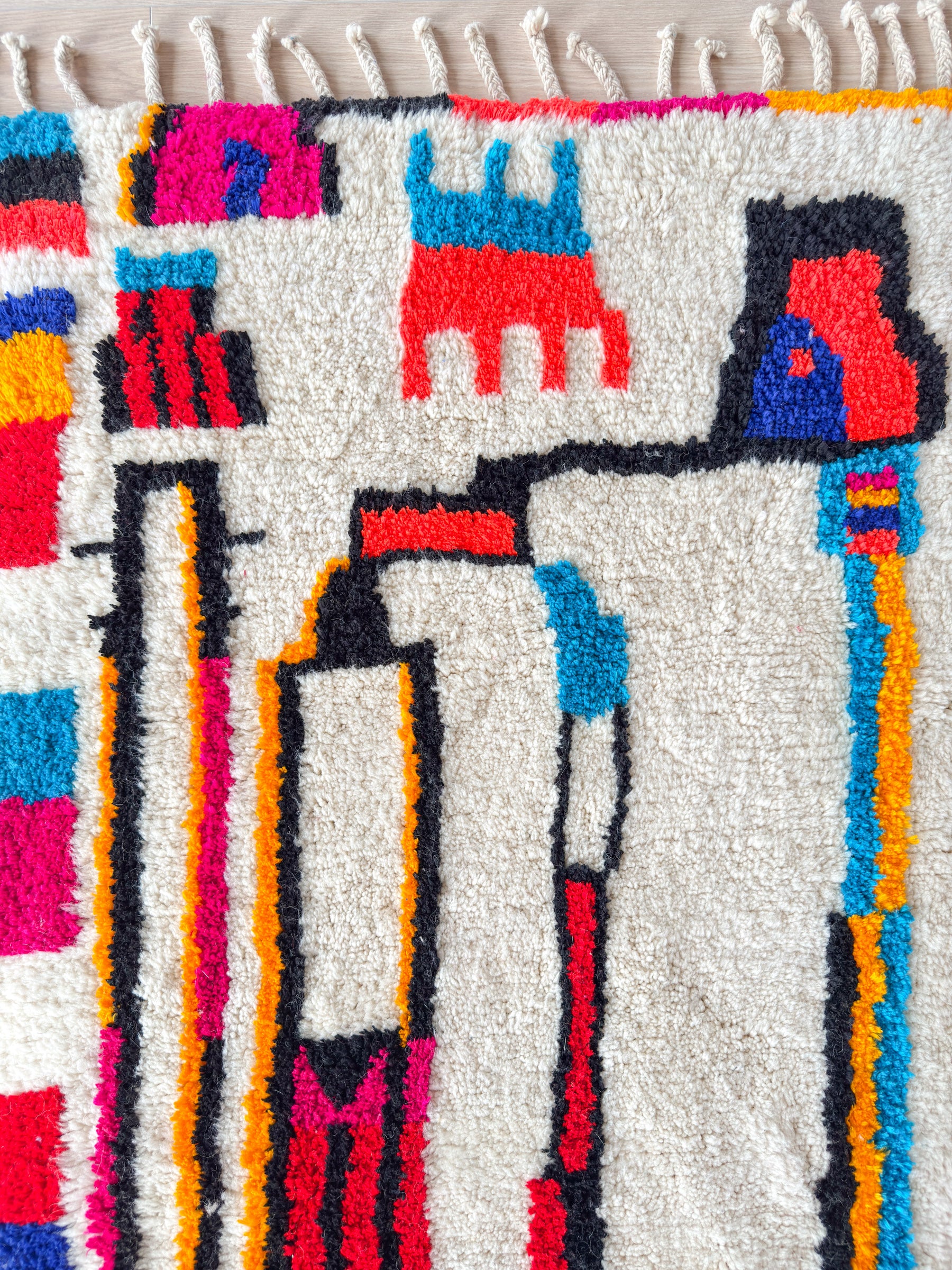 Colorful Berber rug 196 x 287 cm - no. 2129