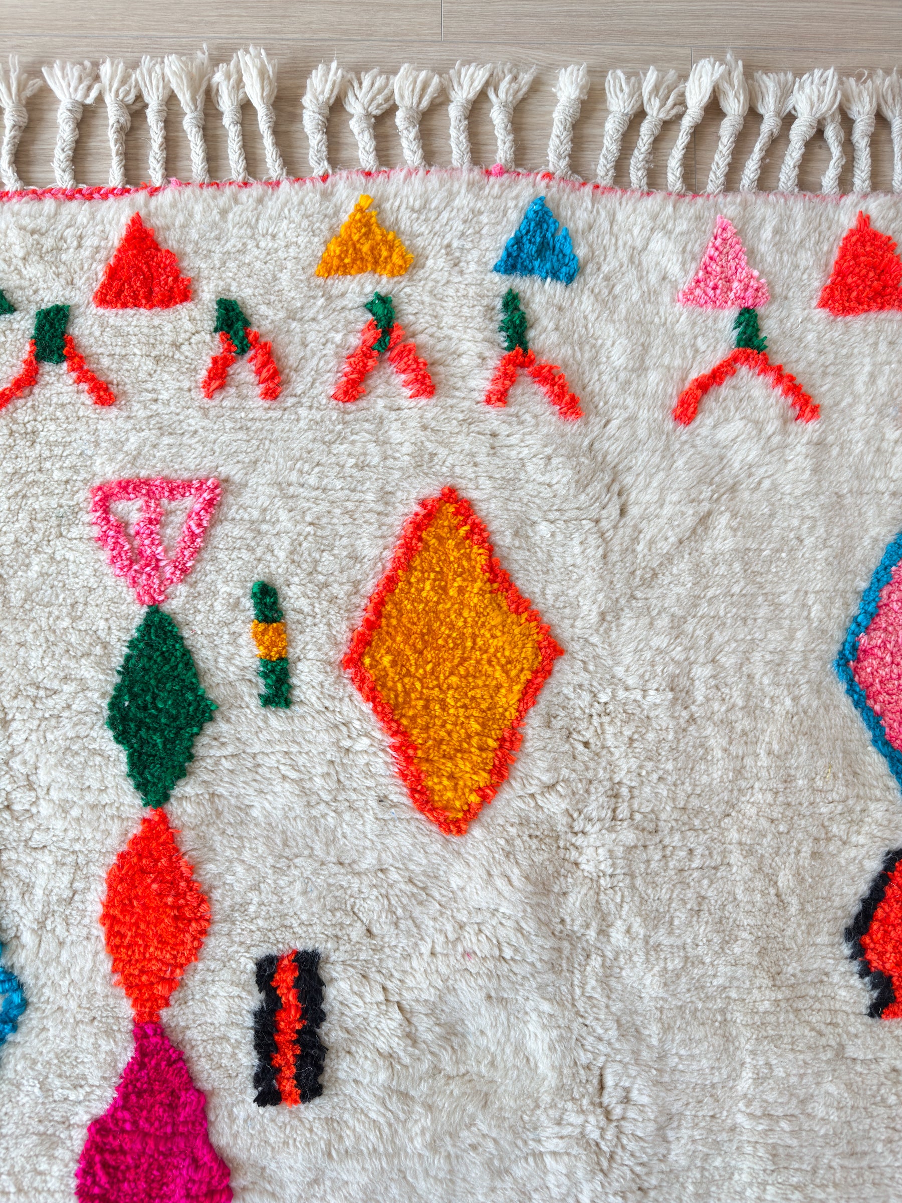 Tapis berbère coloré 142 x 225 cm - n°2470