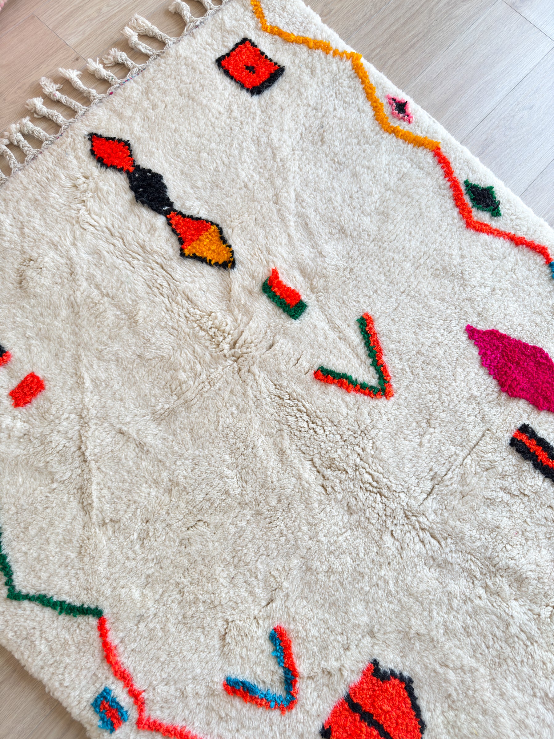 Tapis berbère coloré 142 x 225 cm - n°2470