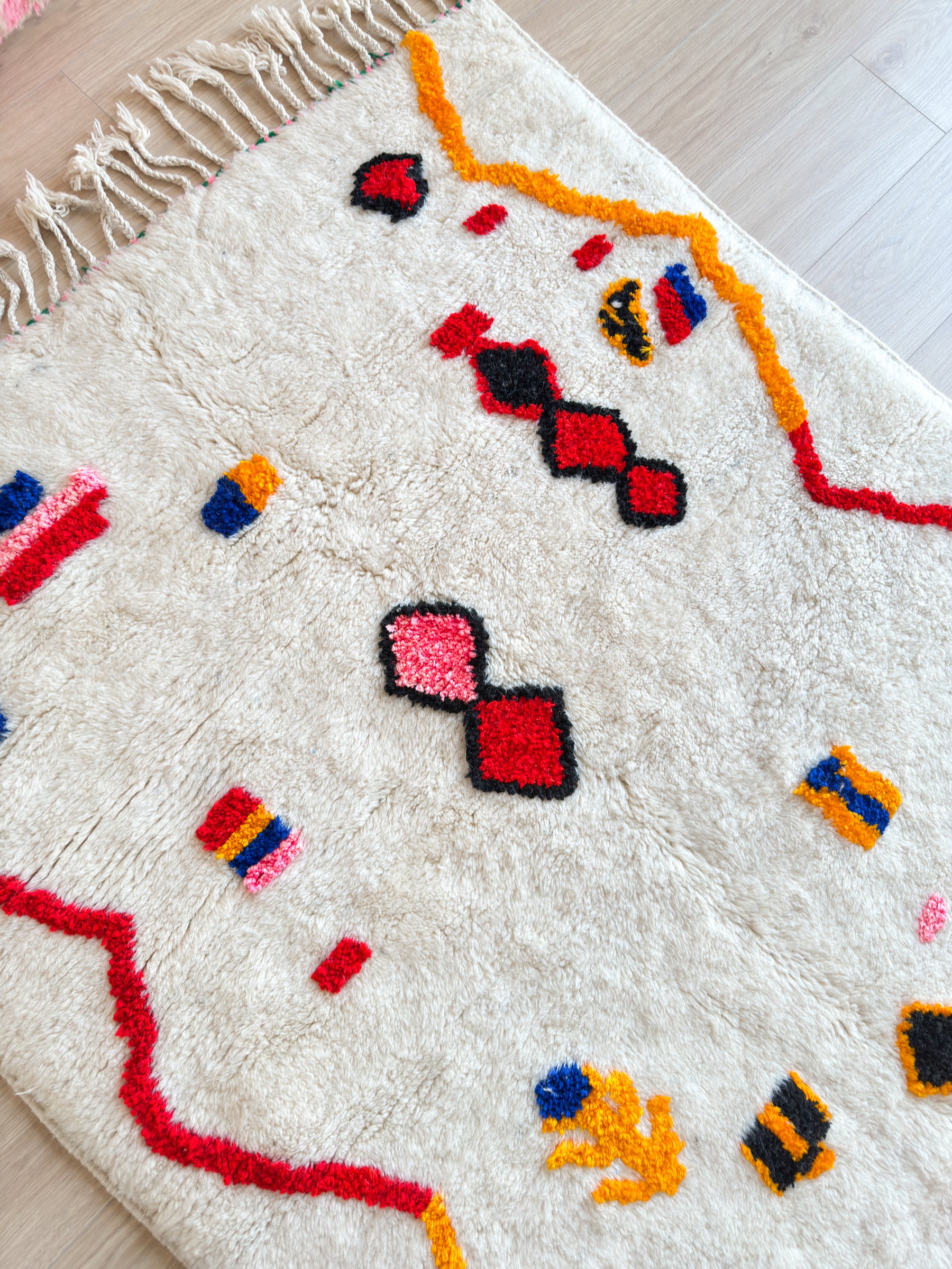 Tapis berbère coloré 143 x 234 cm - n°2483