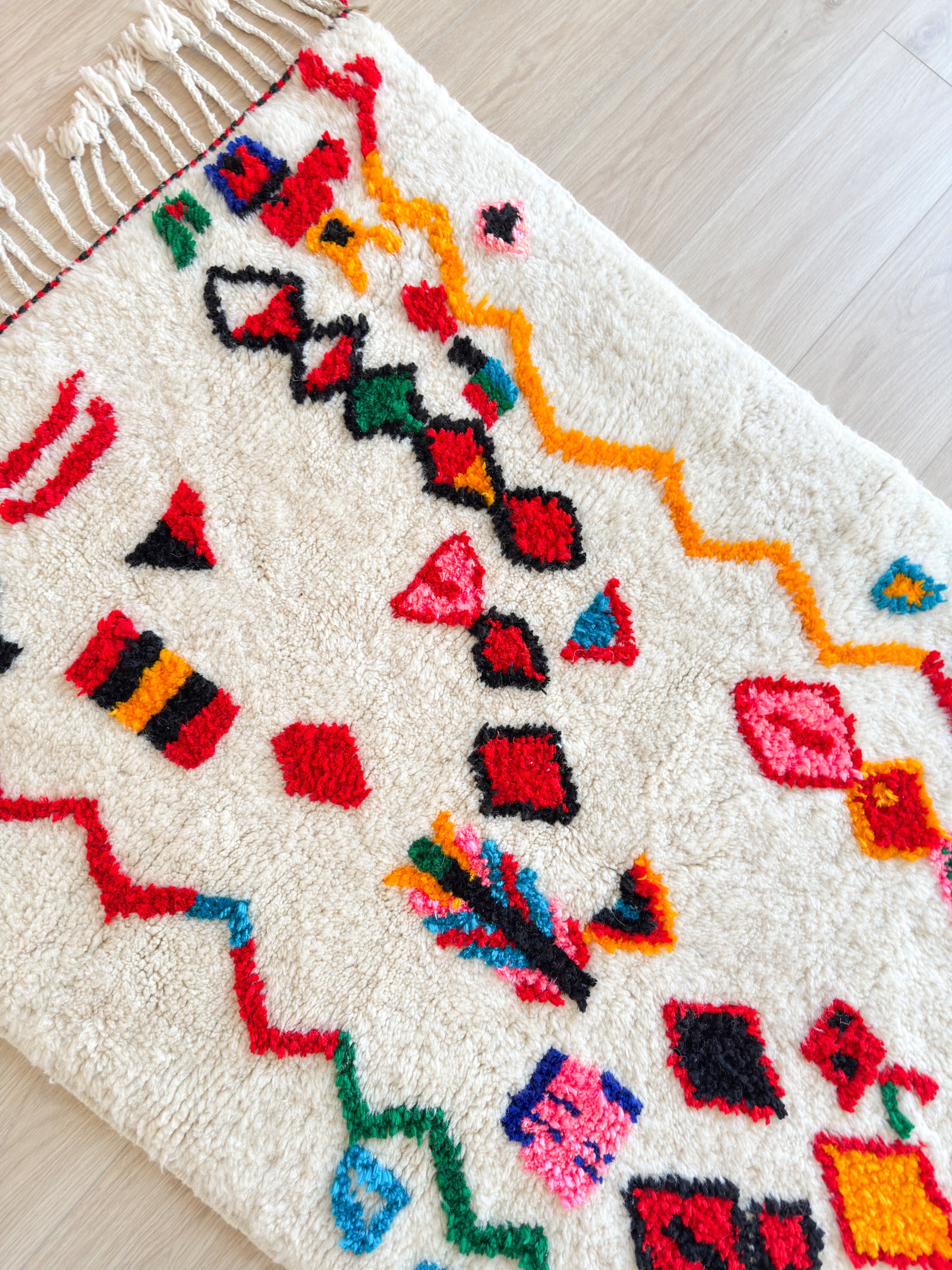 Tapis berbère coloré 106 x 204 cm - n°2504