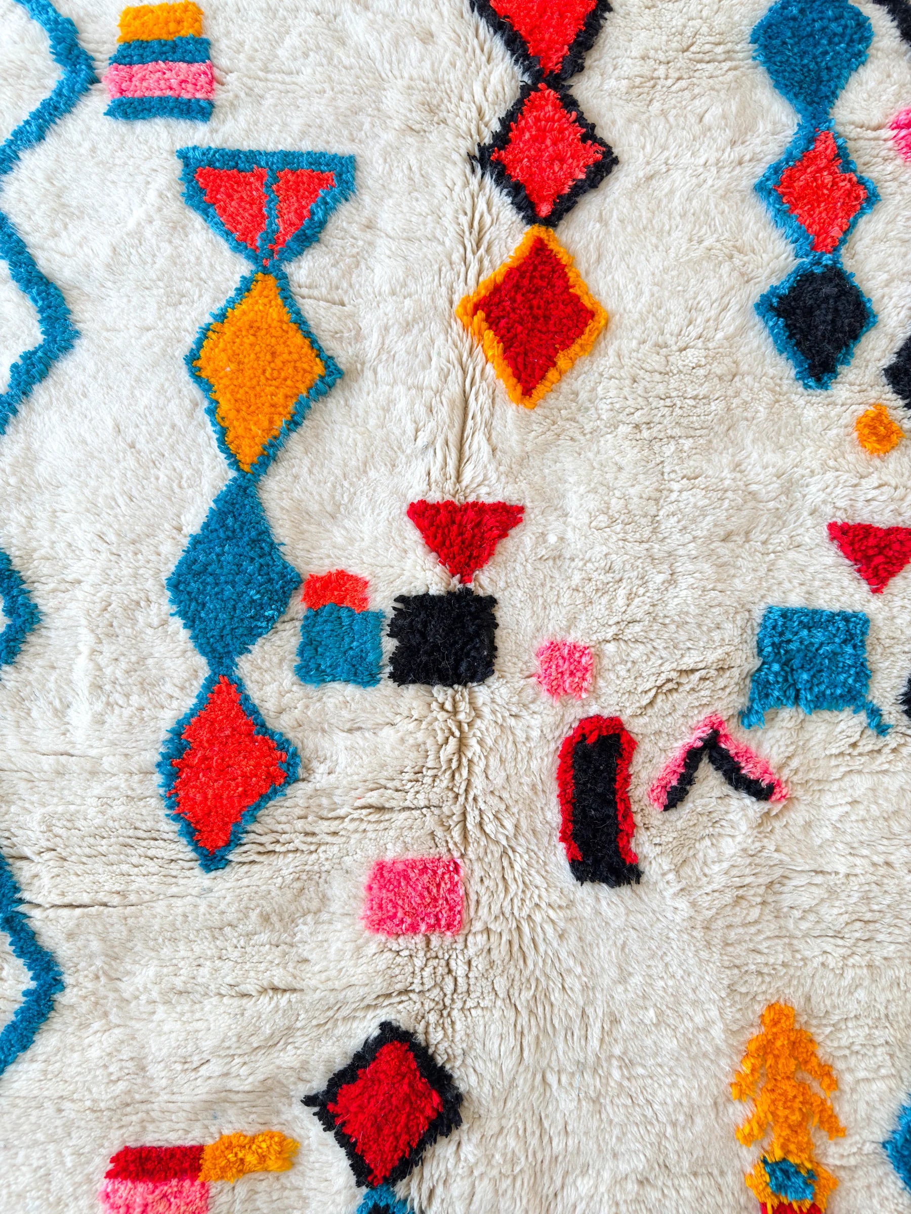 Tapis berbère coloré 137 x 250 cm - n°2566