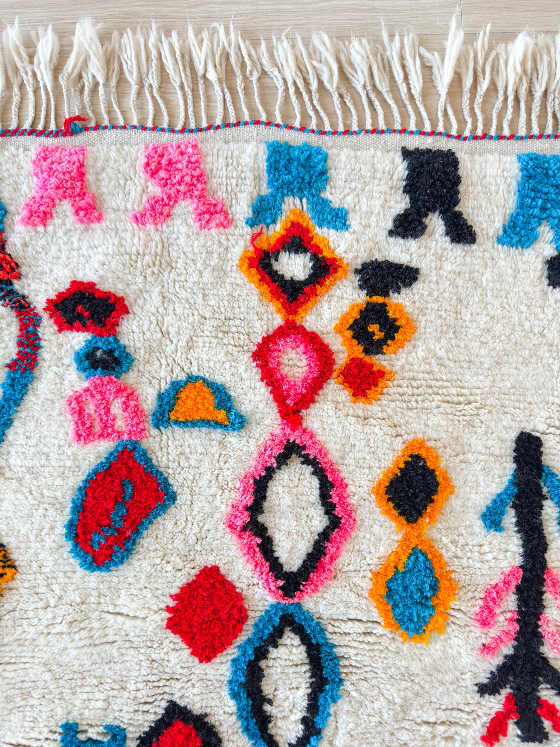 Tapis berbère coloré 100 x 176 cm - n°2552