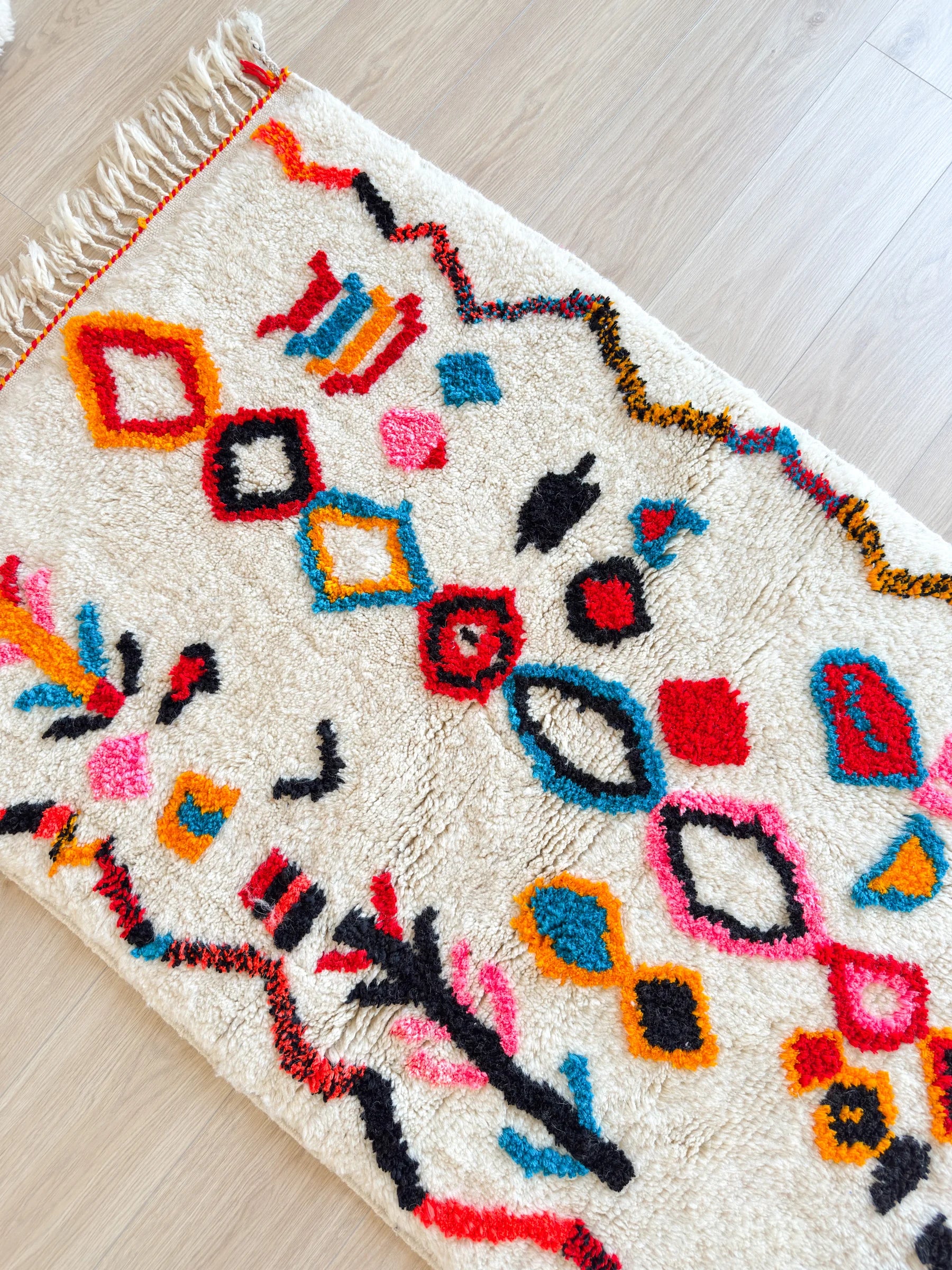 Tapis berbère coloré 100 x 176 cm - n°2552
