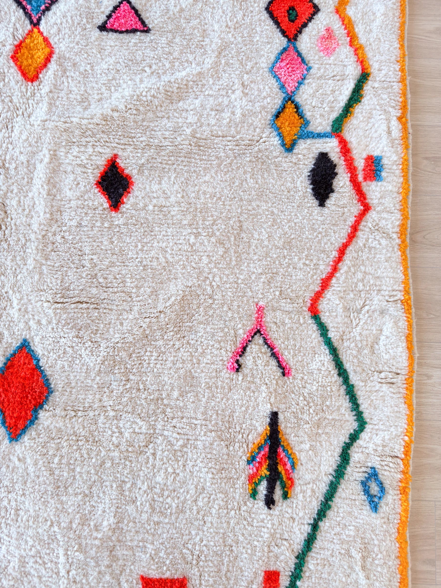 Tapis berbère coloré 206 x 330 cm - n°2563