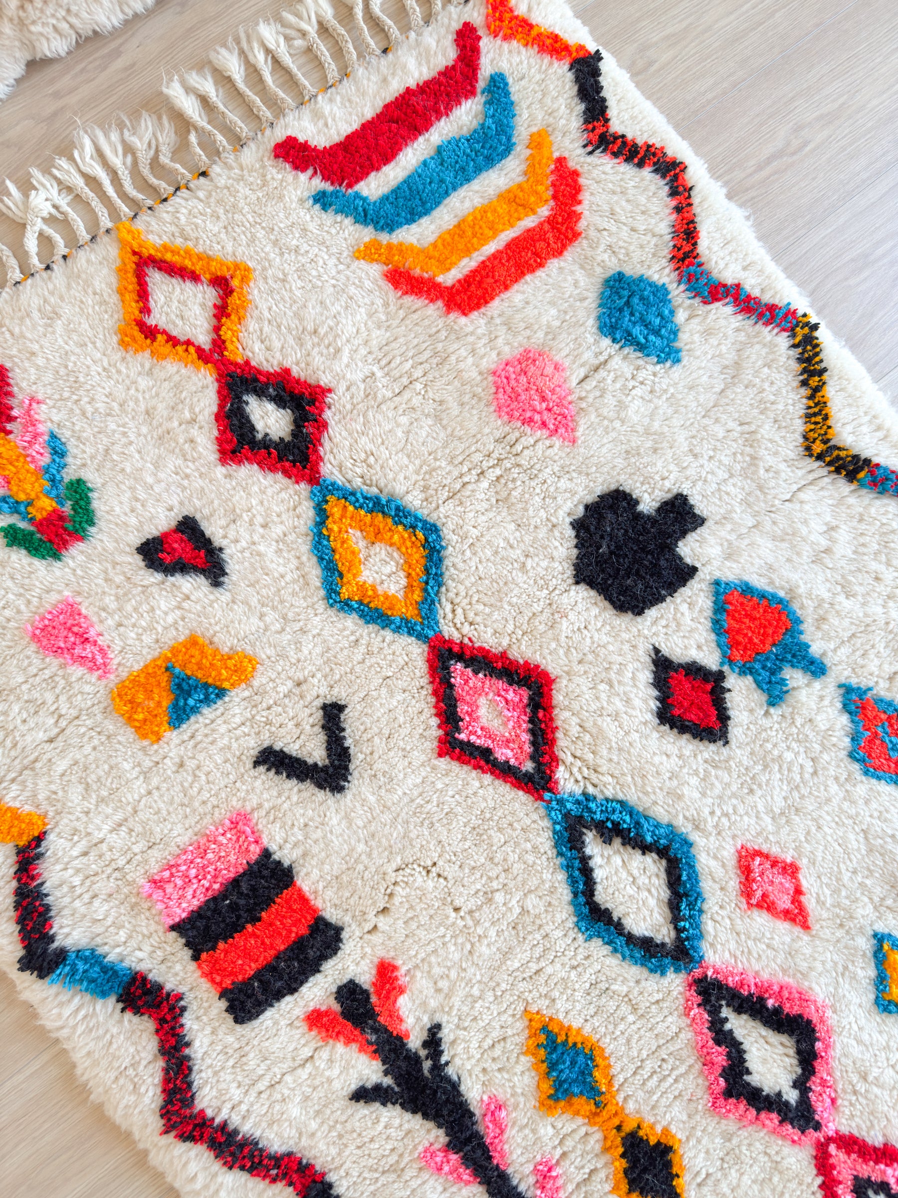 Tapis berbère coloré 115 x 190 cm - n°2599