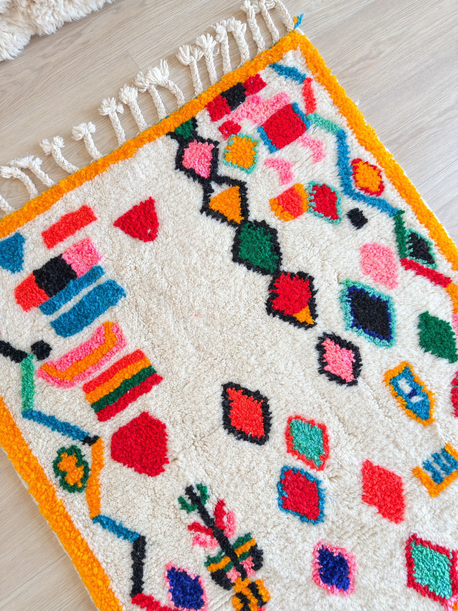 Tapis berbère coloré 95 x 175 cm - n°2573
