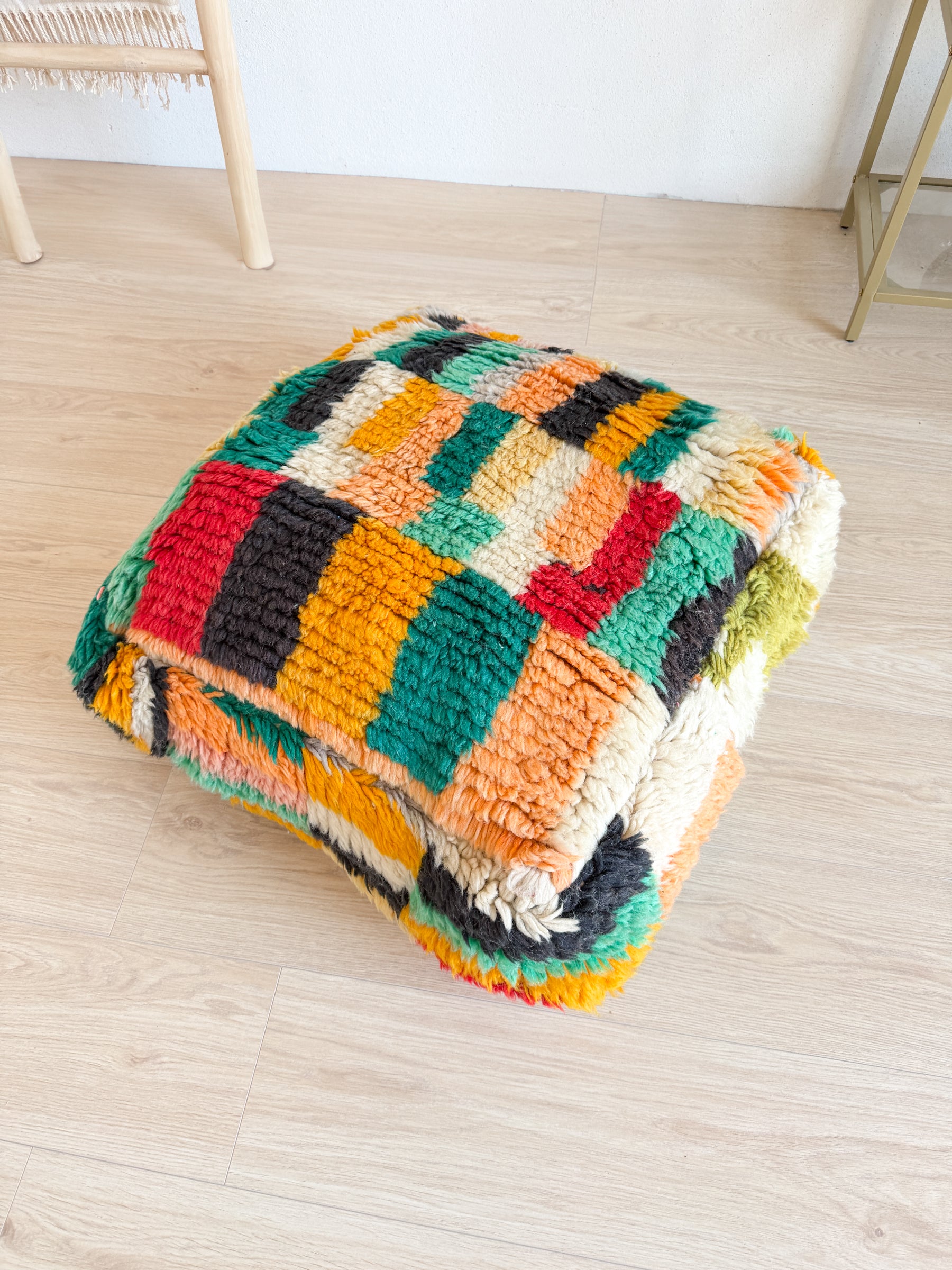 Brouillon - Pouf Marocain, pouf berbère coloré - 60 x 60 cm - n°139