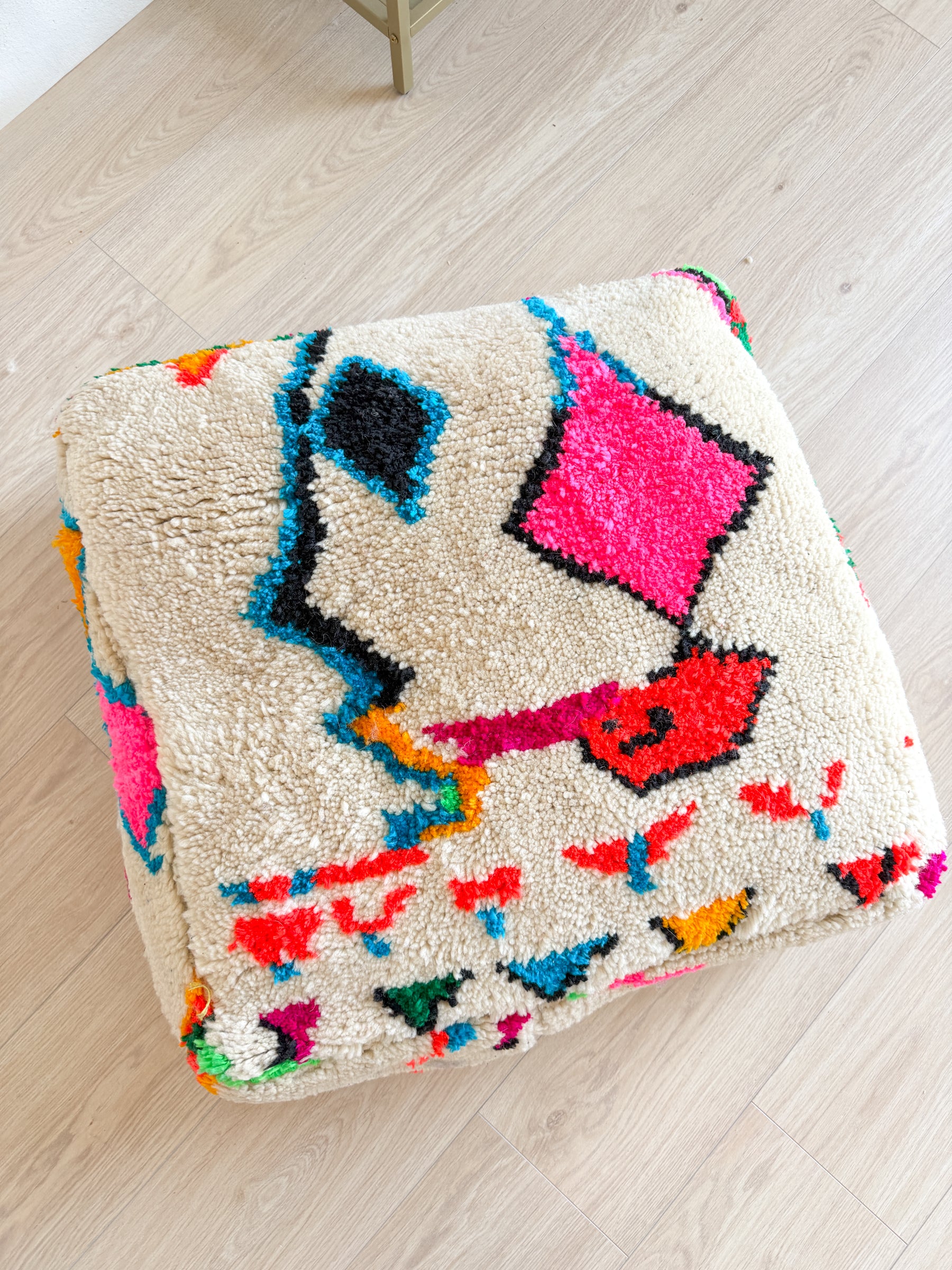 Pouf Marocain, pouf berbère coloré - 60 x 60 cm - n°70