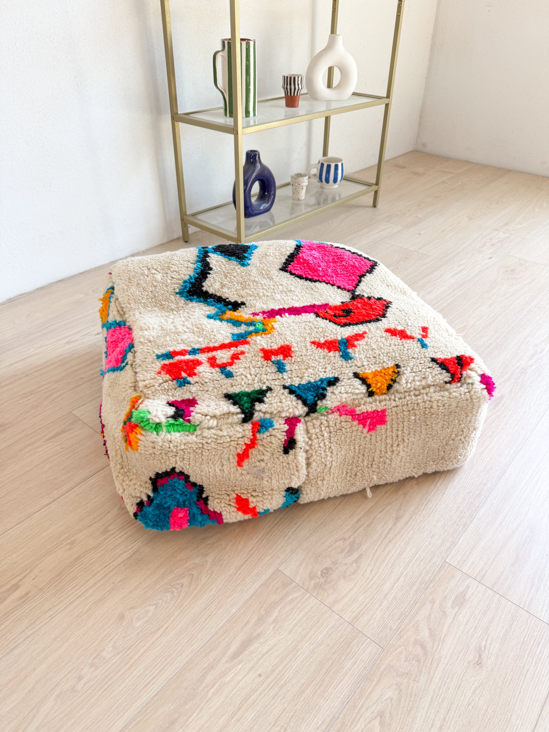 Pouf Marocain, pouf berbère coloré - 60 x 60 cm - n°70
