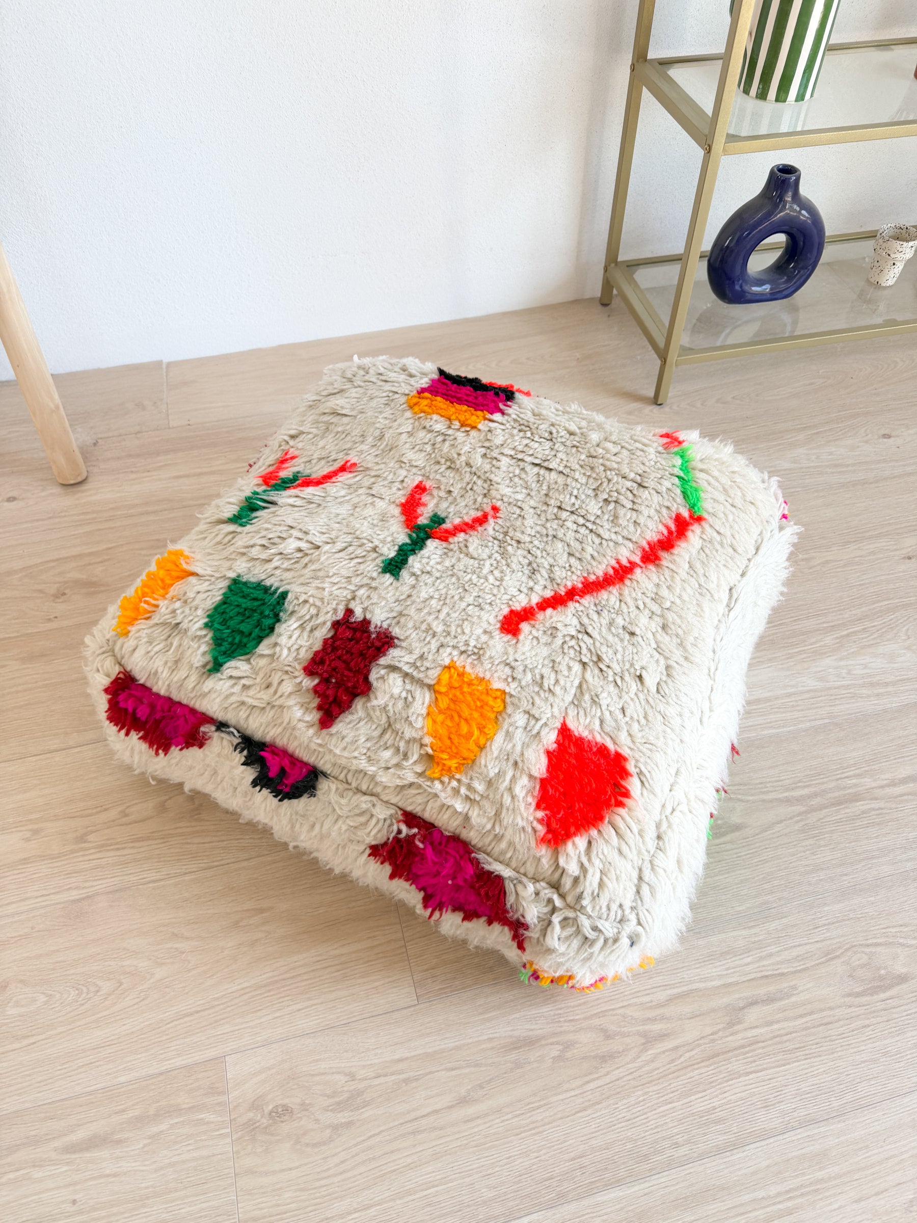 Pouf Marocain, pouf berbère coloré - 60 x 60 cm - n°124