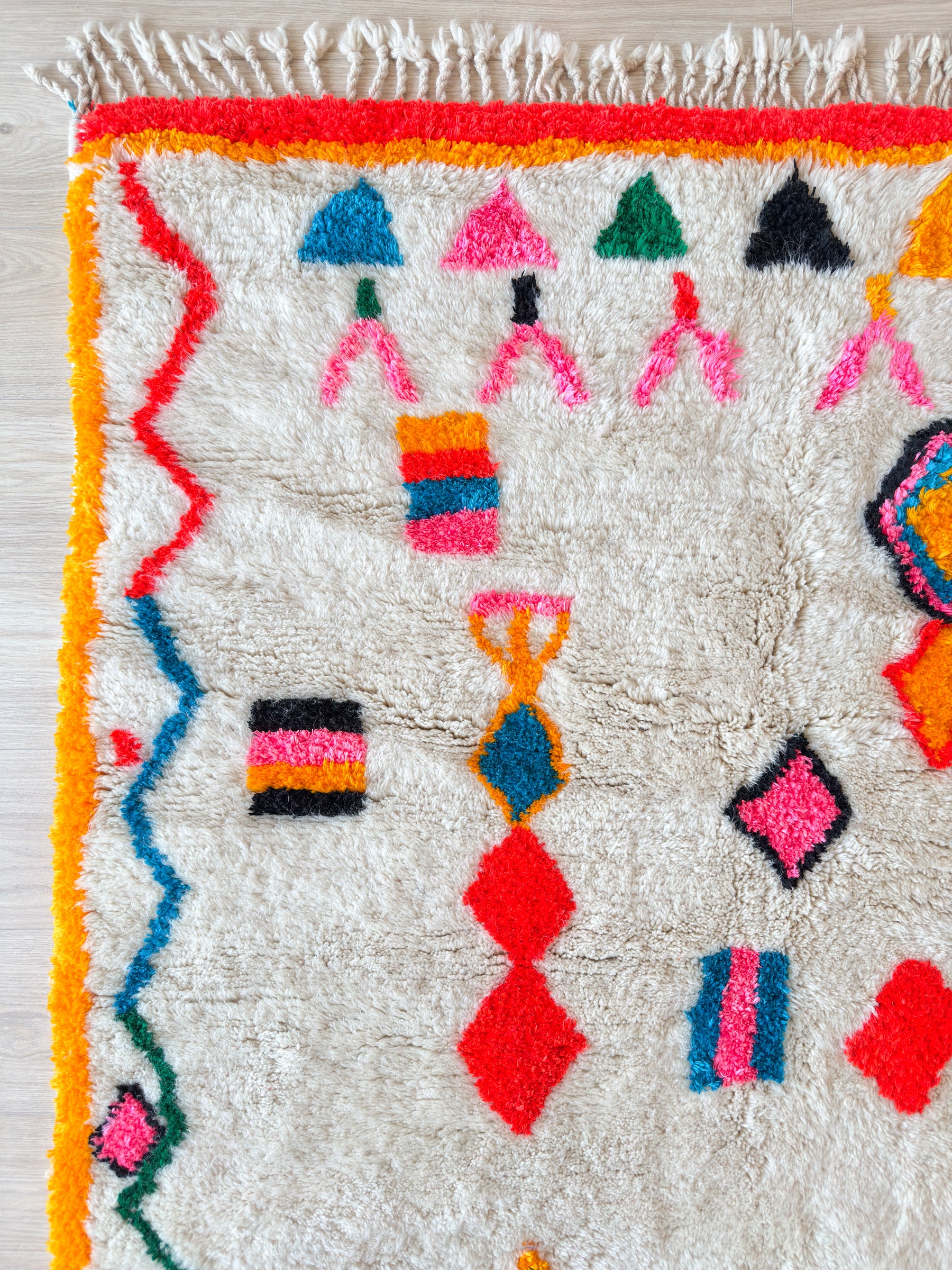 Tapis berbère coloré 157 x 234 cm - n°2644