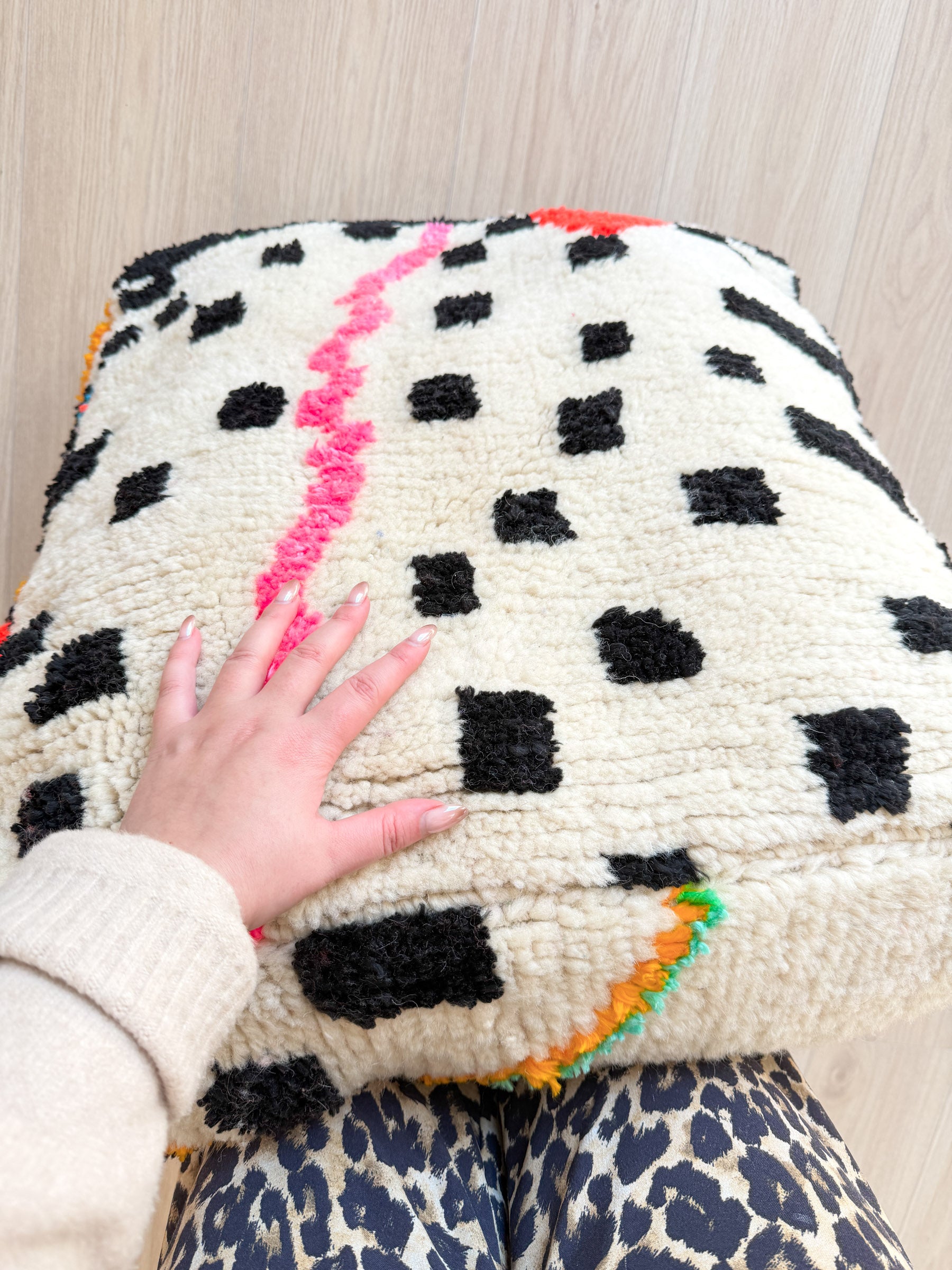 Pouf Marocain, pouf berbère coloré - 60 x 60 cm - n°83