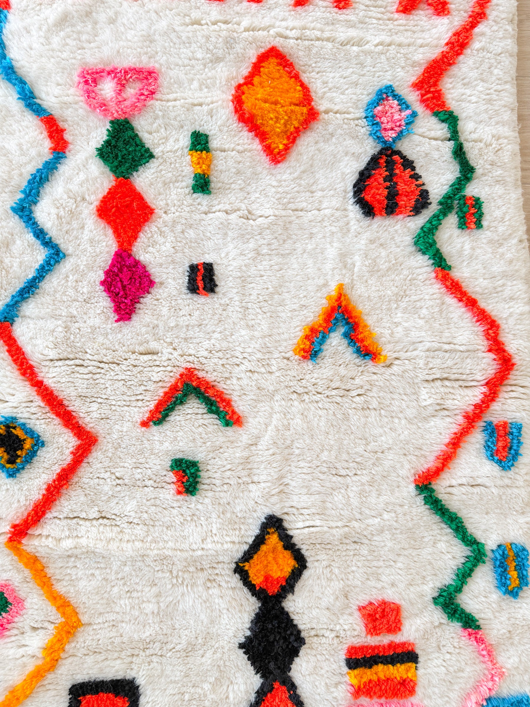 Colorful Berber rug 96 x 169 cm - No. 2439