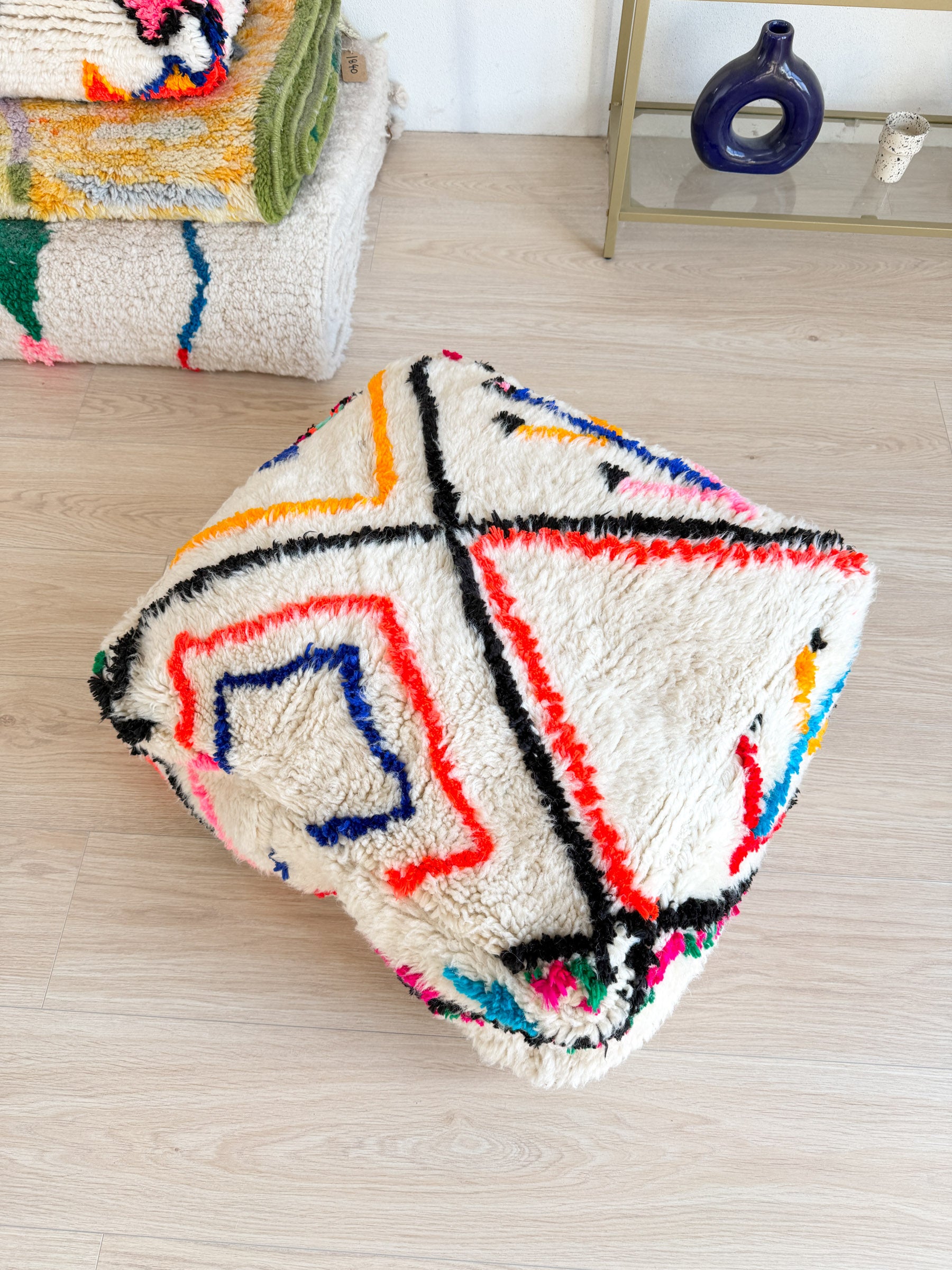Pouf Marocain, pouf berbère coloré - 60 x 60 cm - n°71