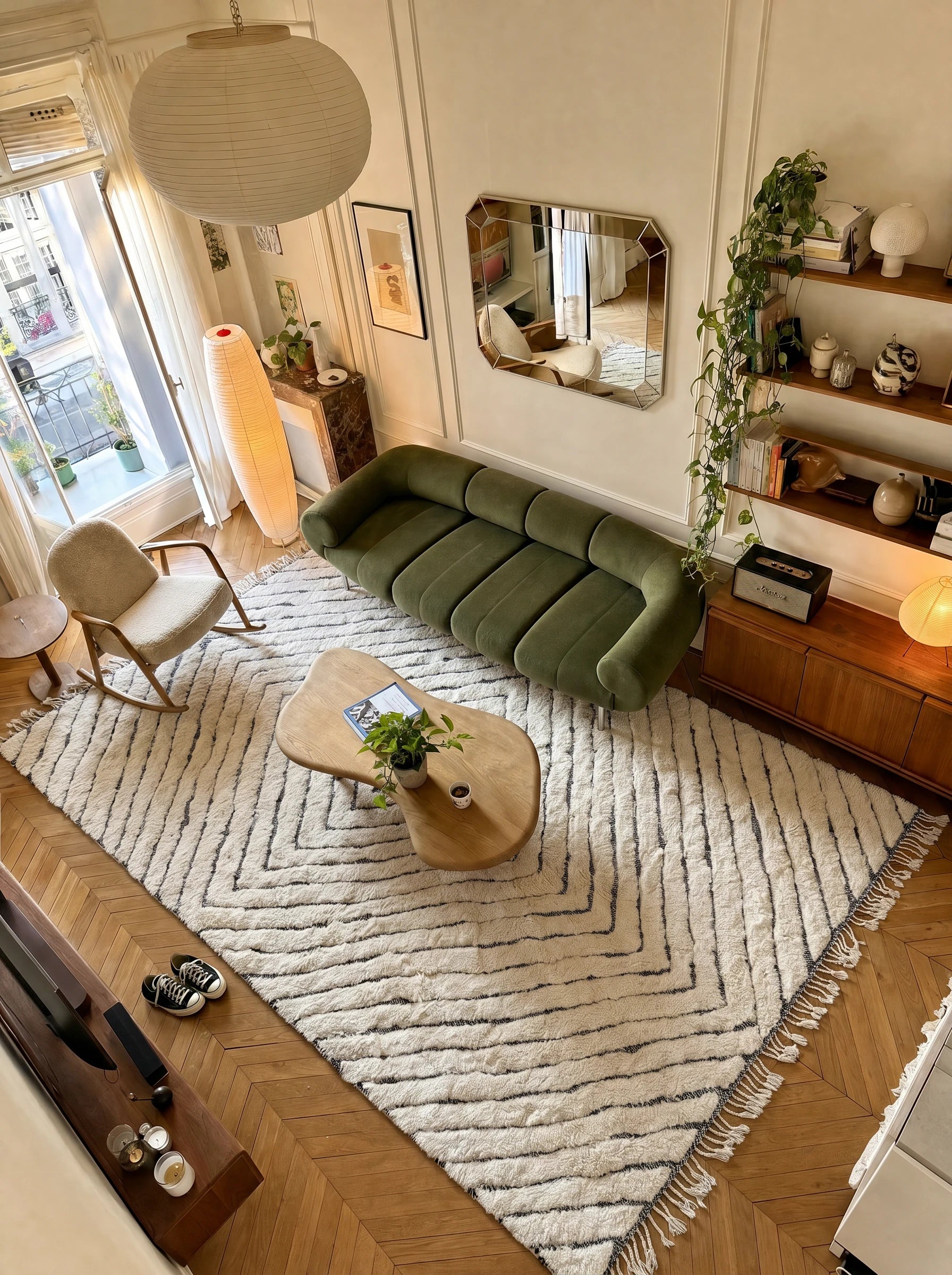 Tapis Beni Ouarain 195 x 360 cm, tapis berbère en situation dans un salon, fait main en laine | Tamazi