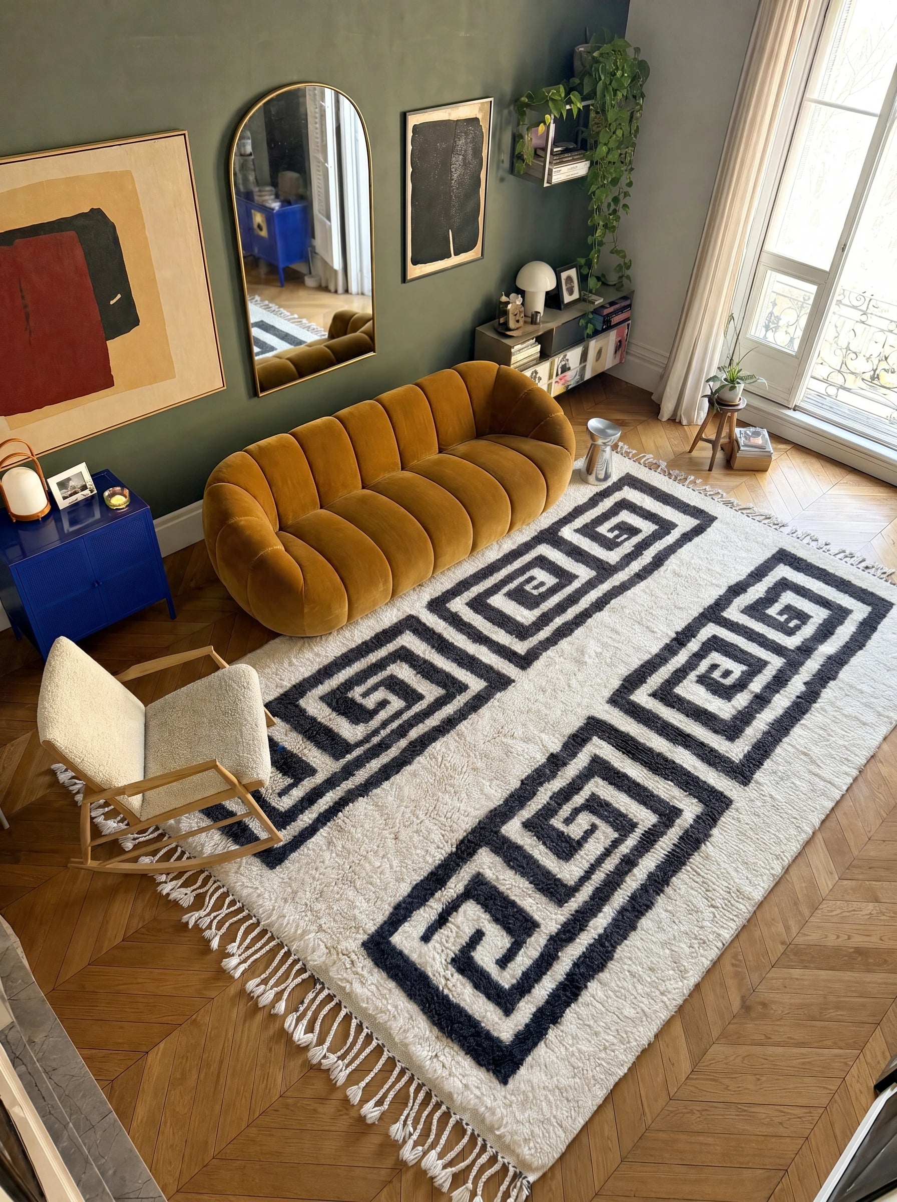 Tapis Beni Ouarain 200 x 340 cm, tapis berbère en situation dans un salon, fait main en laine | Tamazi
