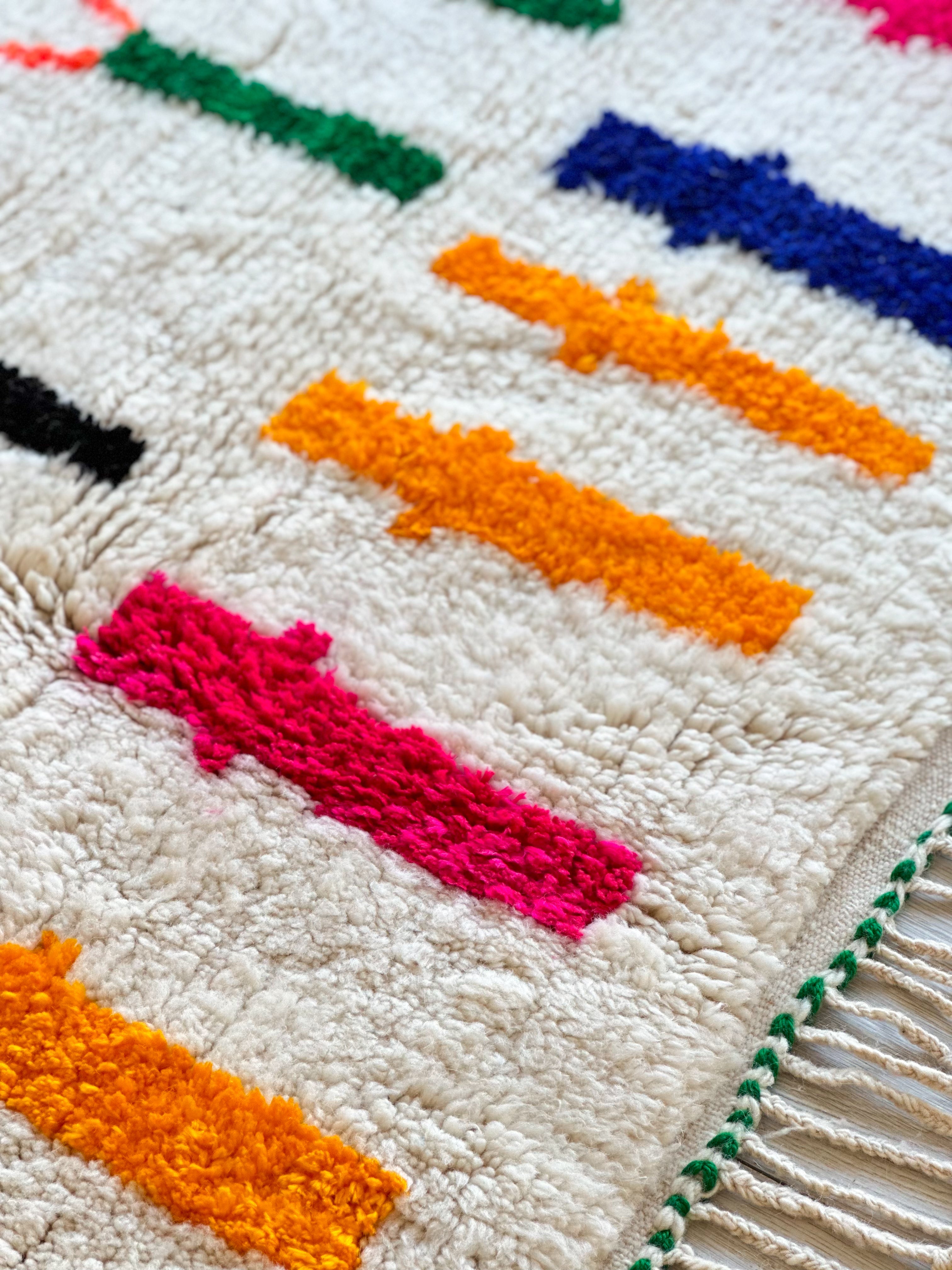 Colorful Berber rug 155 x 255 cm - n°771