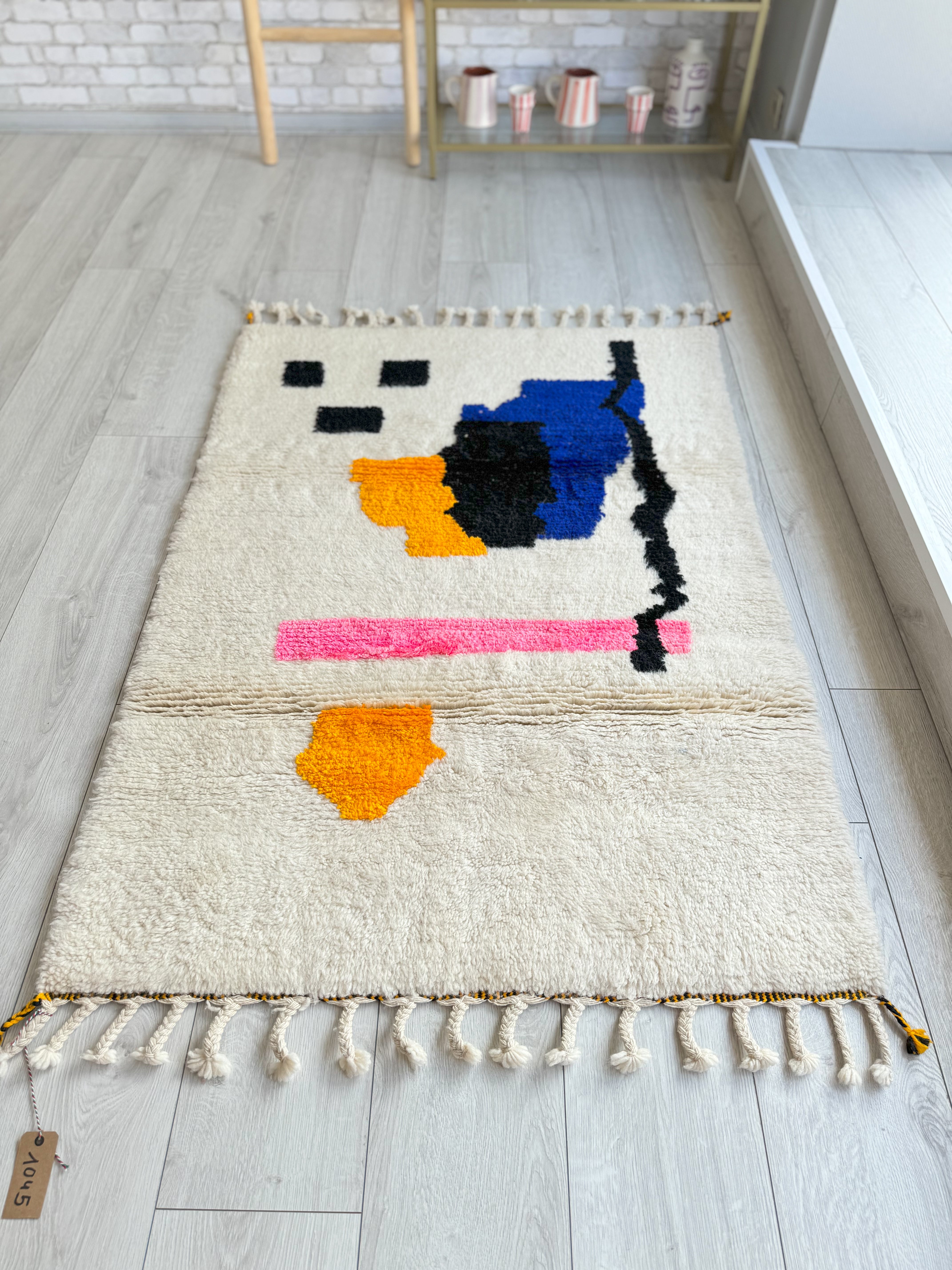 Colorful Moroccan Rug 103 x 163 cm / 3.4 x 5.3 ft - n°1045