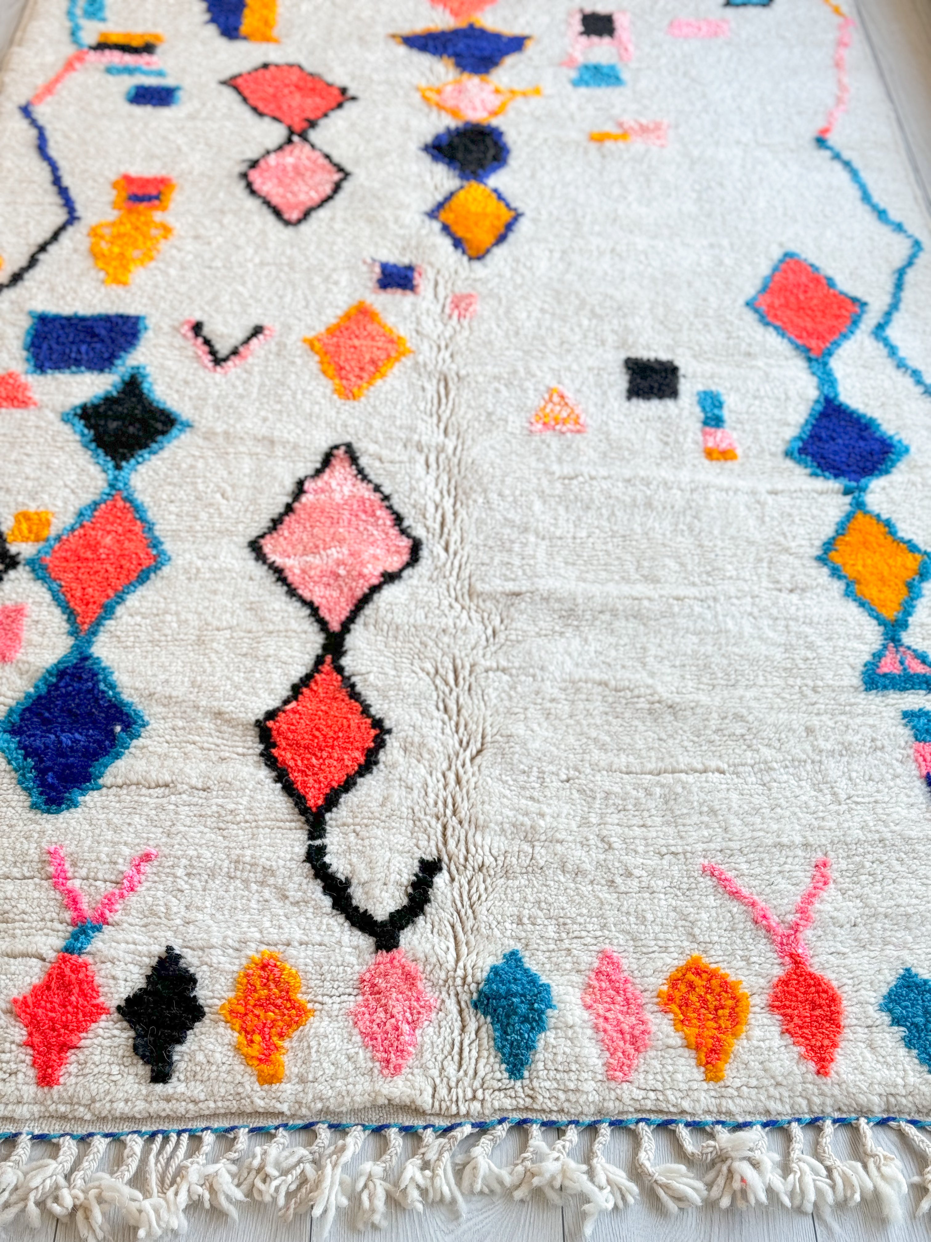 Colorful Berber rug 146 x 282 cm - n°833