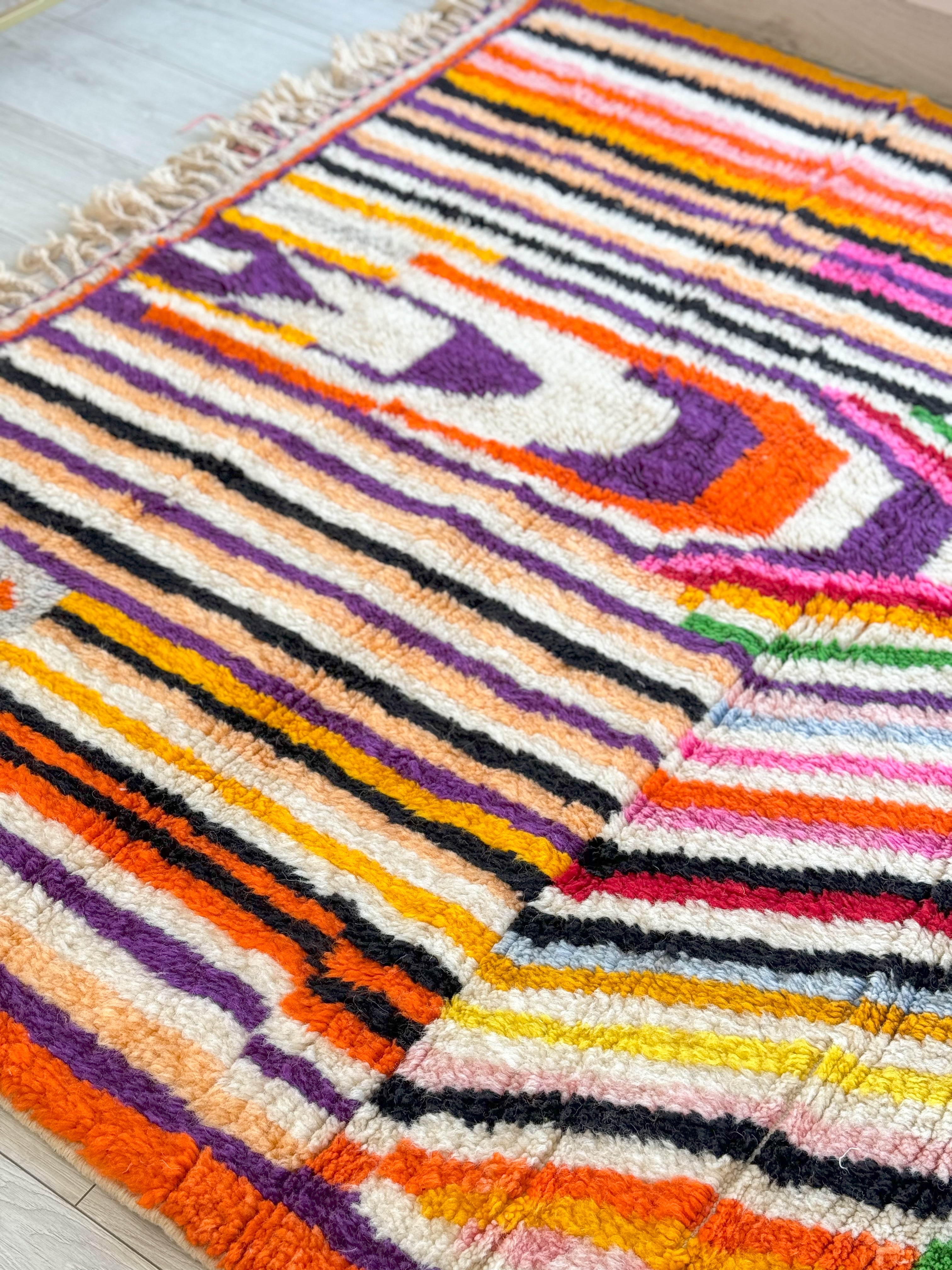 Tapis berbère coloré 180 x 270 cm - n°1317