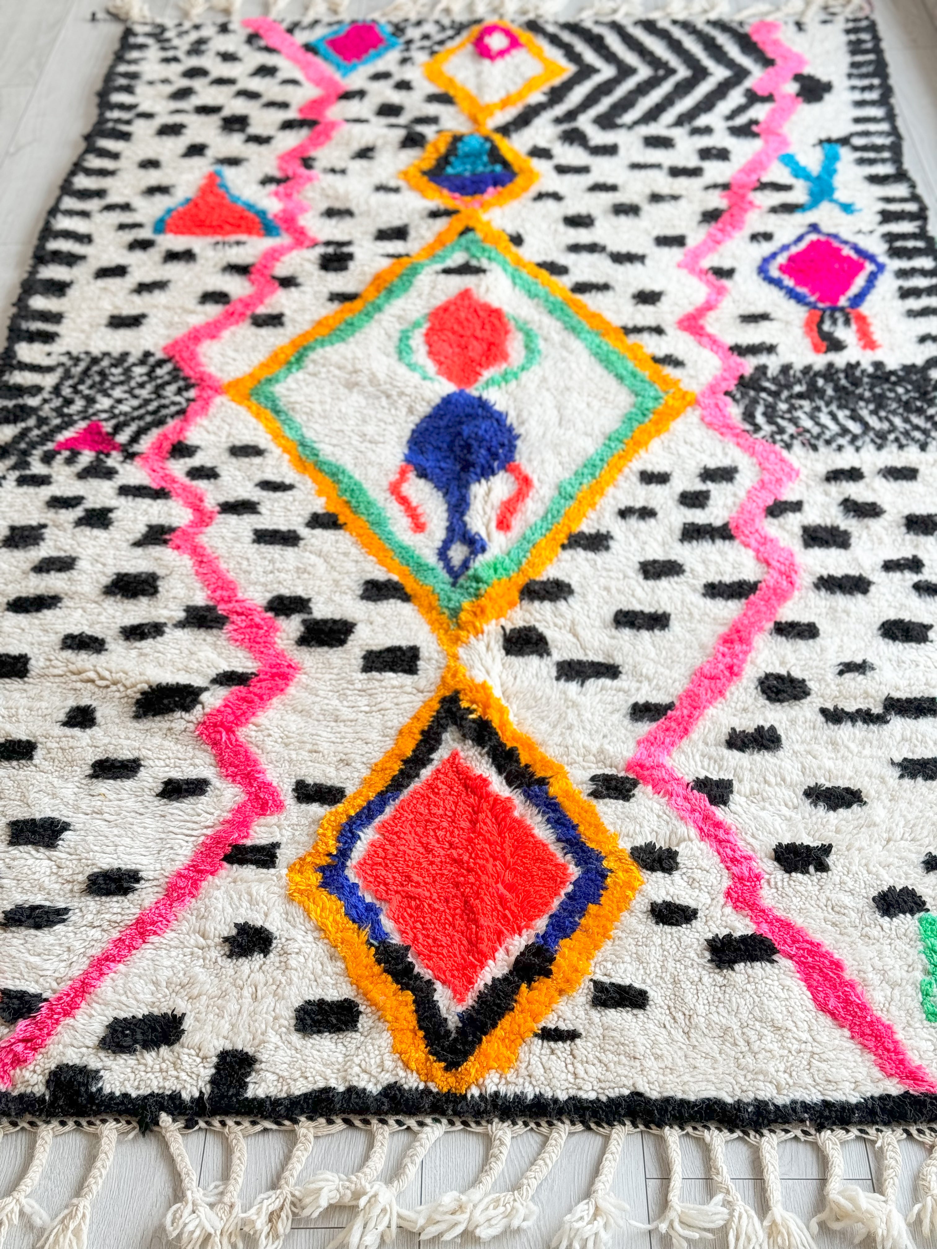 Tapis berbère coloré 153 x 285 cm - n°906