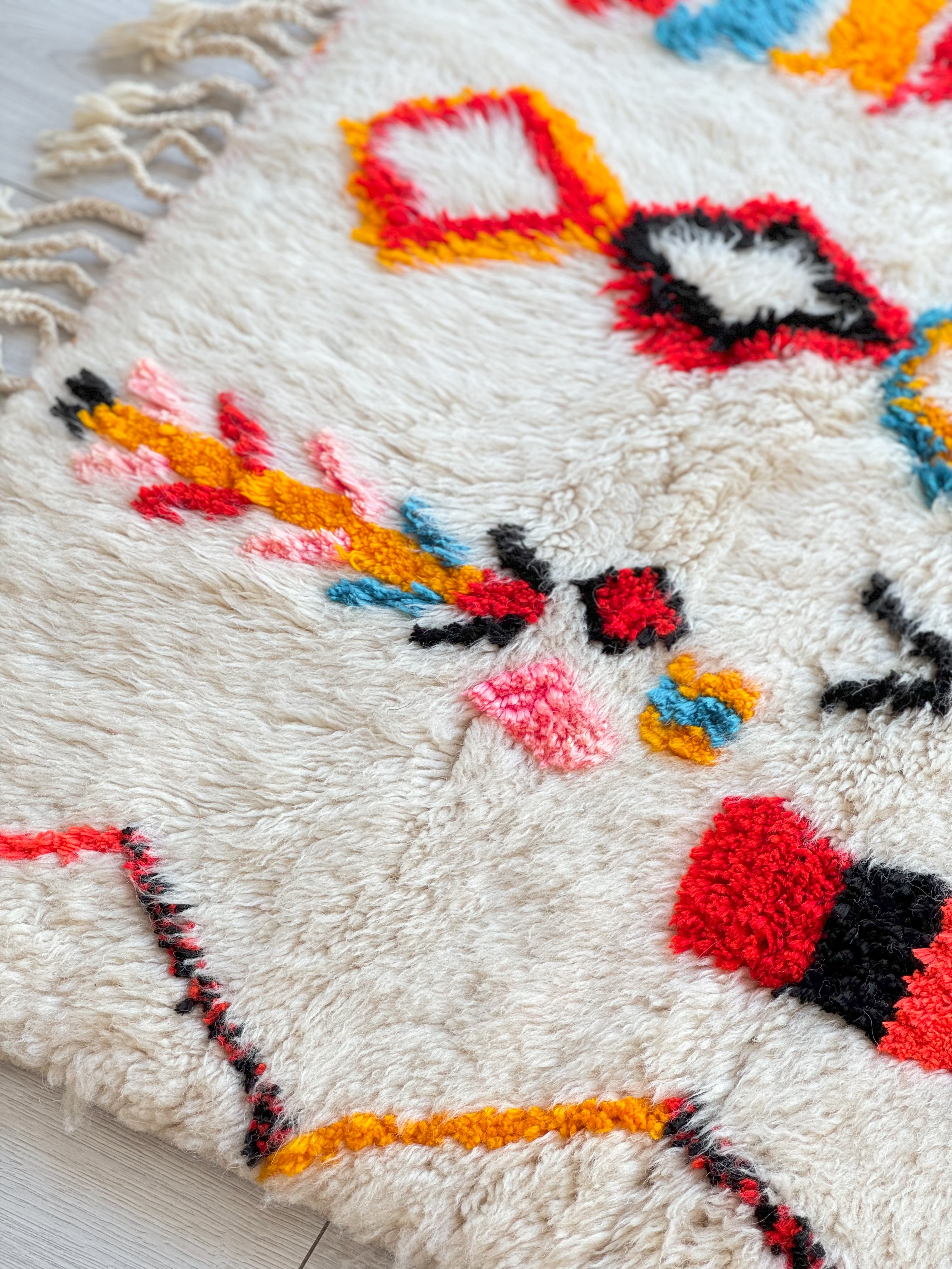 Colorful Berber Rug 107 x 155 cm / 3.5 x 5.1 ft - n°1099