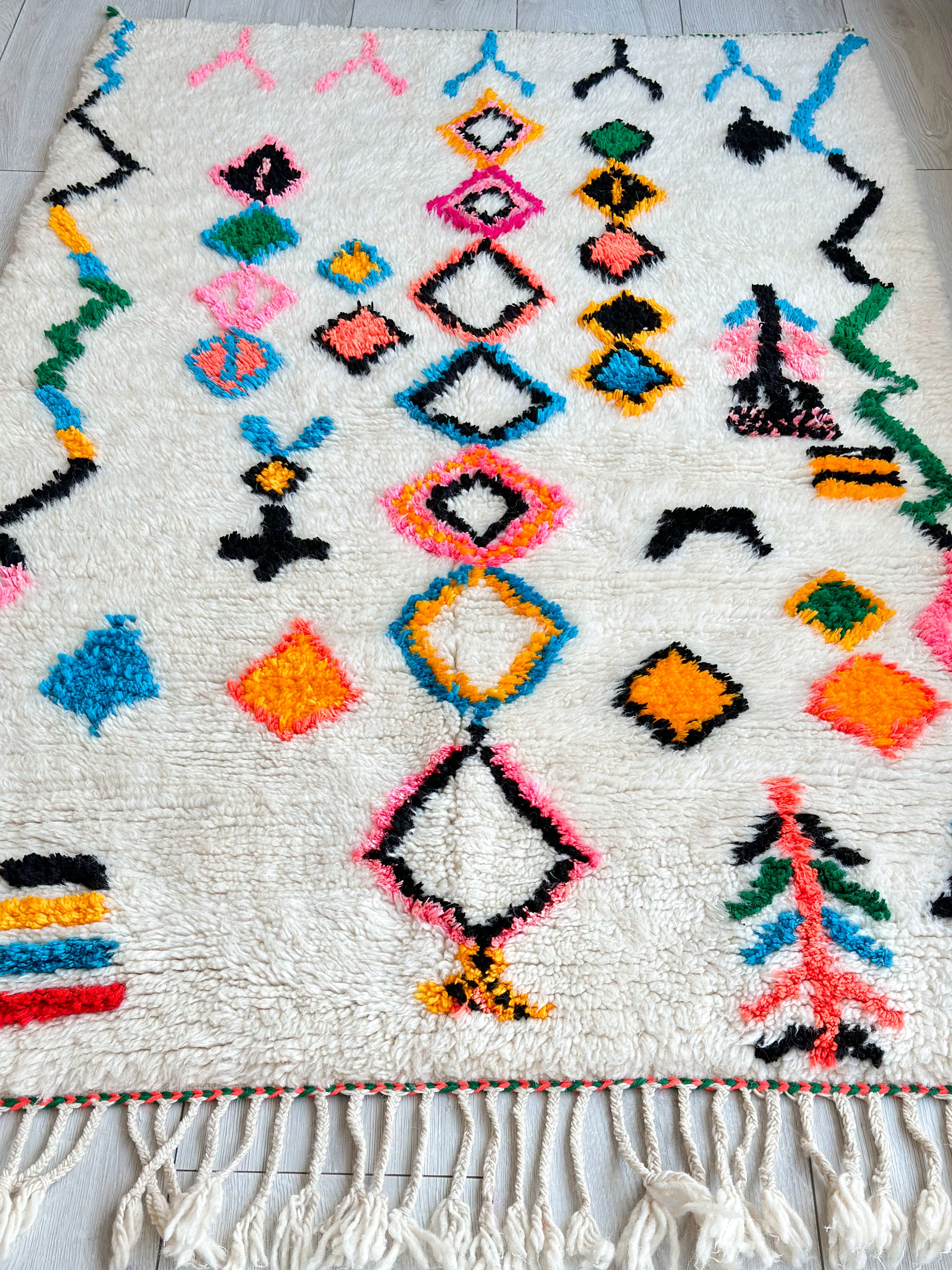 Tapis berbère coloré 100 x 168 cm - n°660