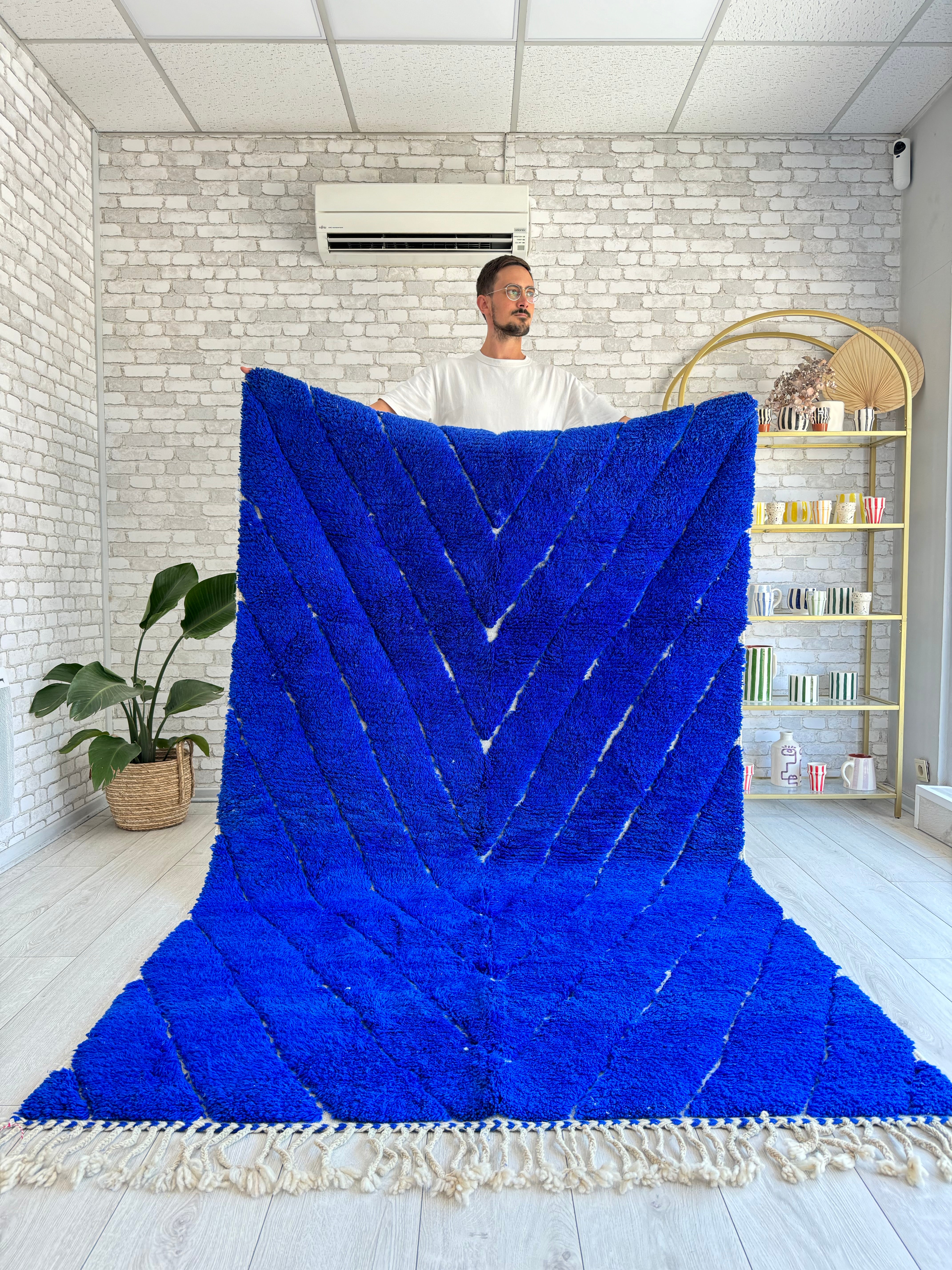 Tapis Beni Ouarain coloré bleu majorelle - 154 x 272 cm - n°1171