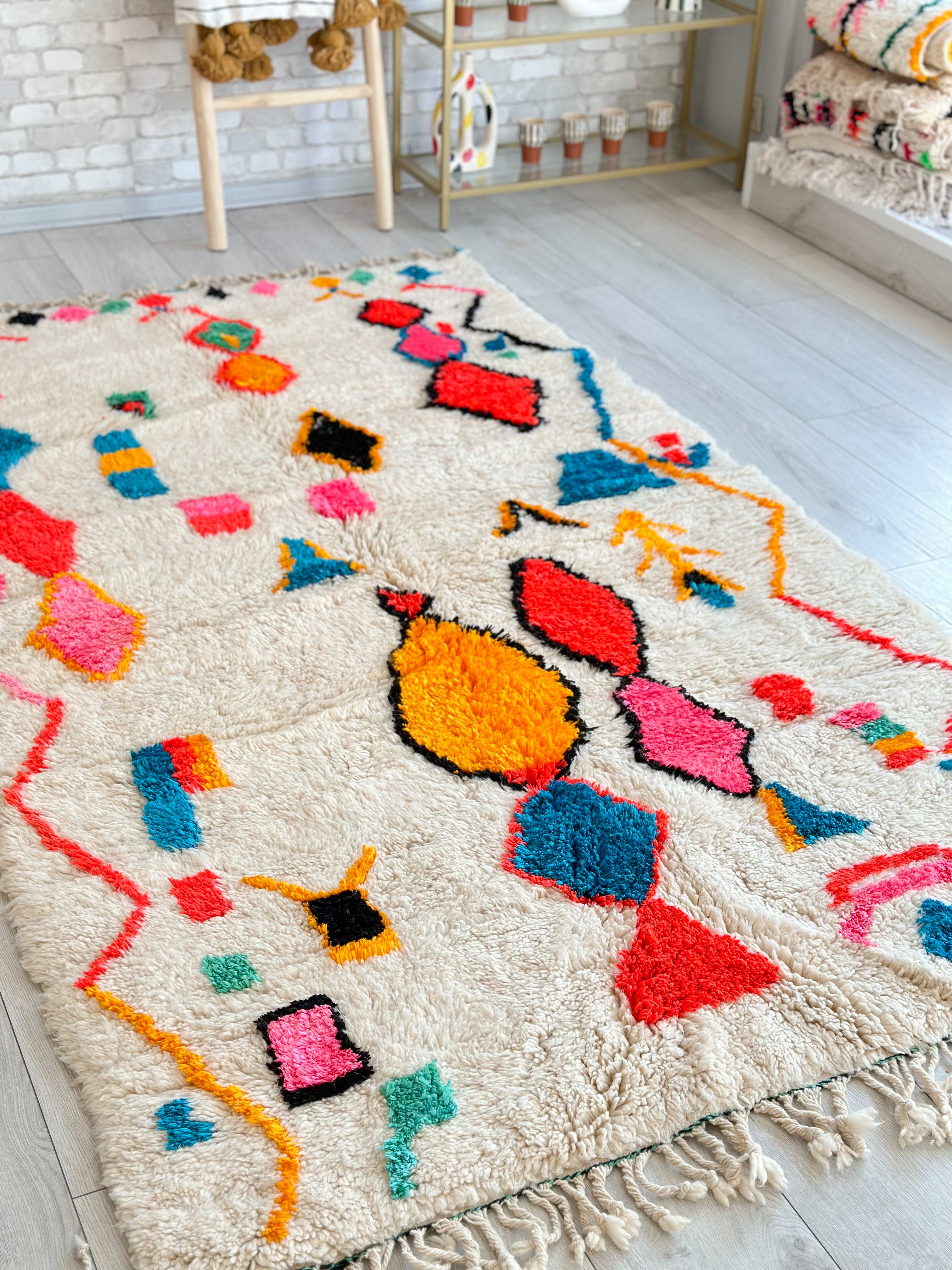 Colorful Berber rug 145 x 260 cm - n°620