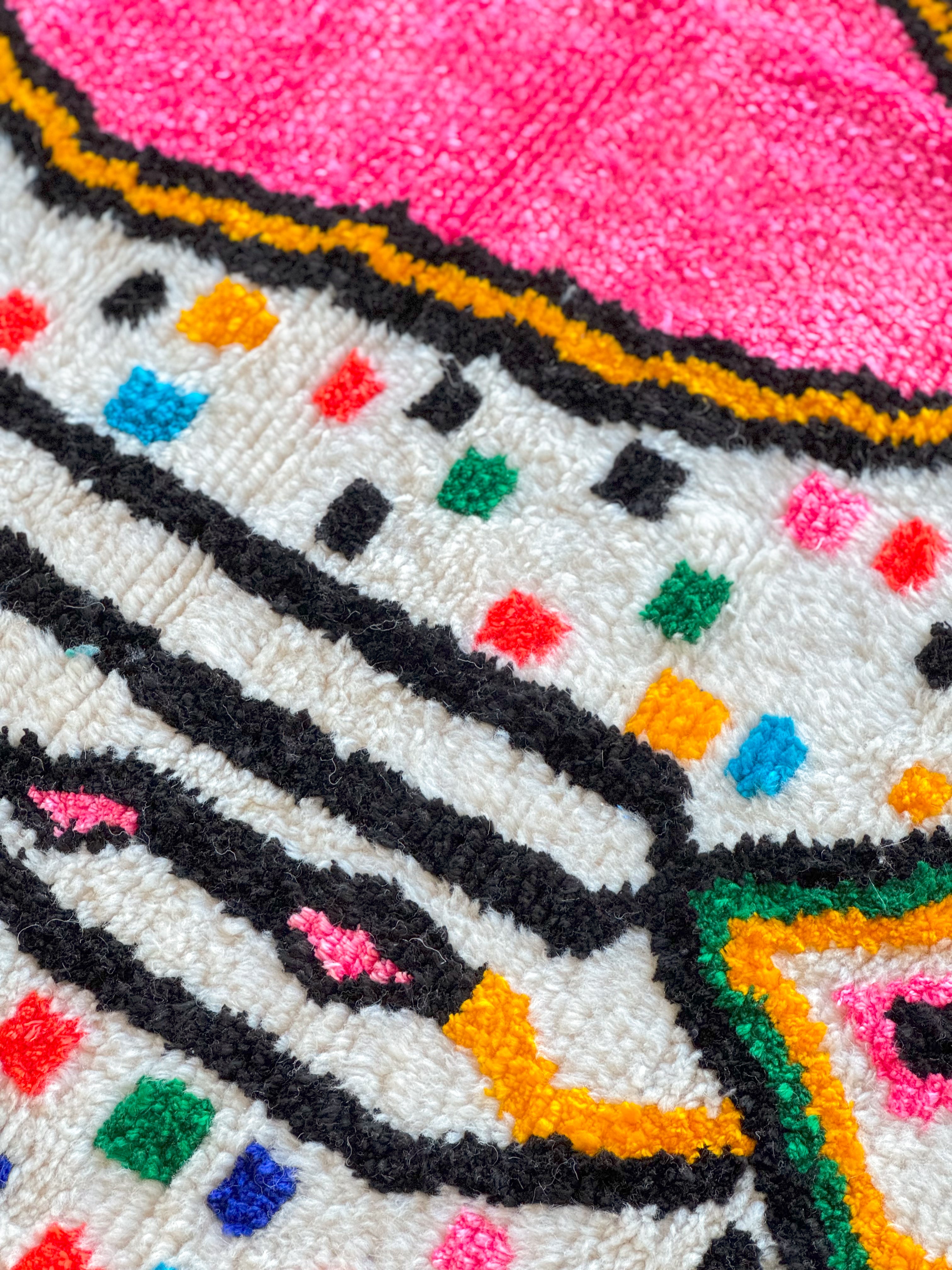 Colorful Berber rug 155 x 260 cm - n°852