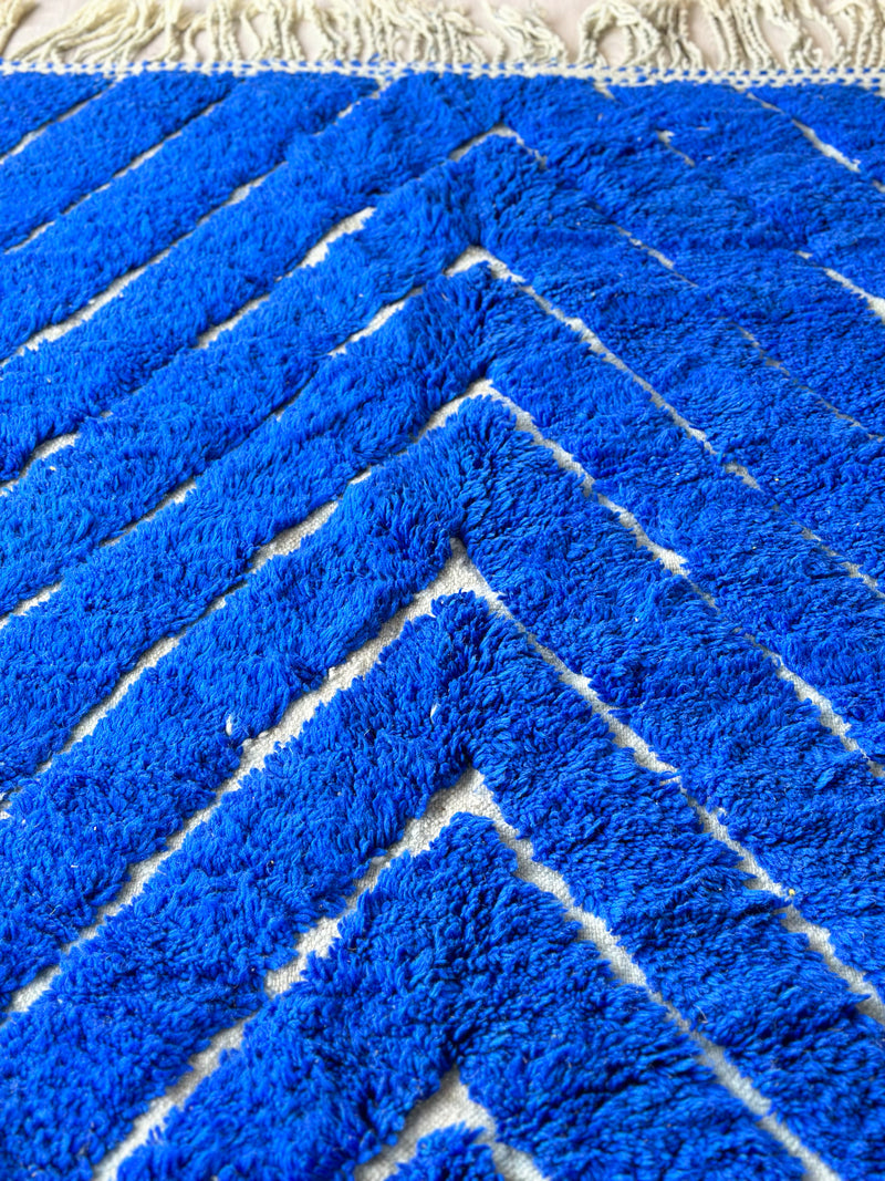 Tapis berbère bleu Majorelle, Beni Ouarain coloré - n°682