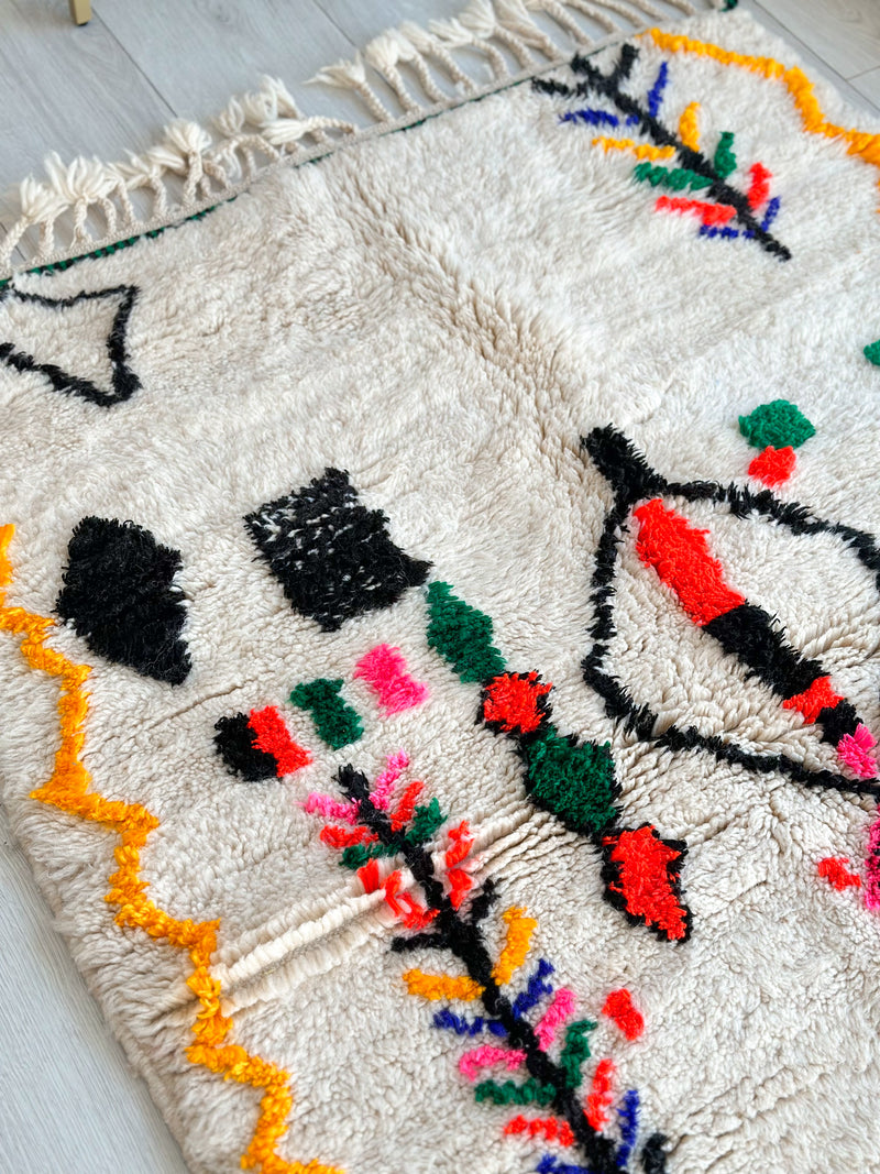 Colorful Berber rug 107 x 160 cm - n°718