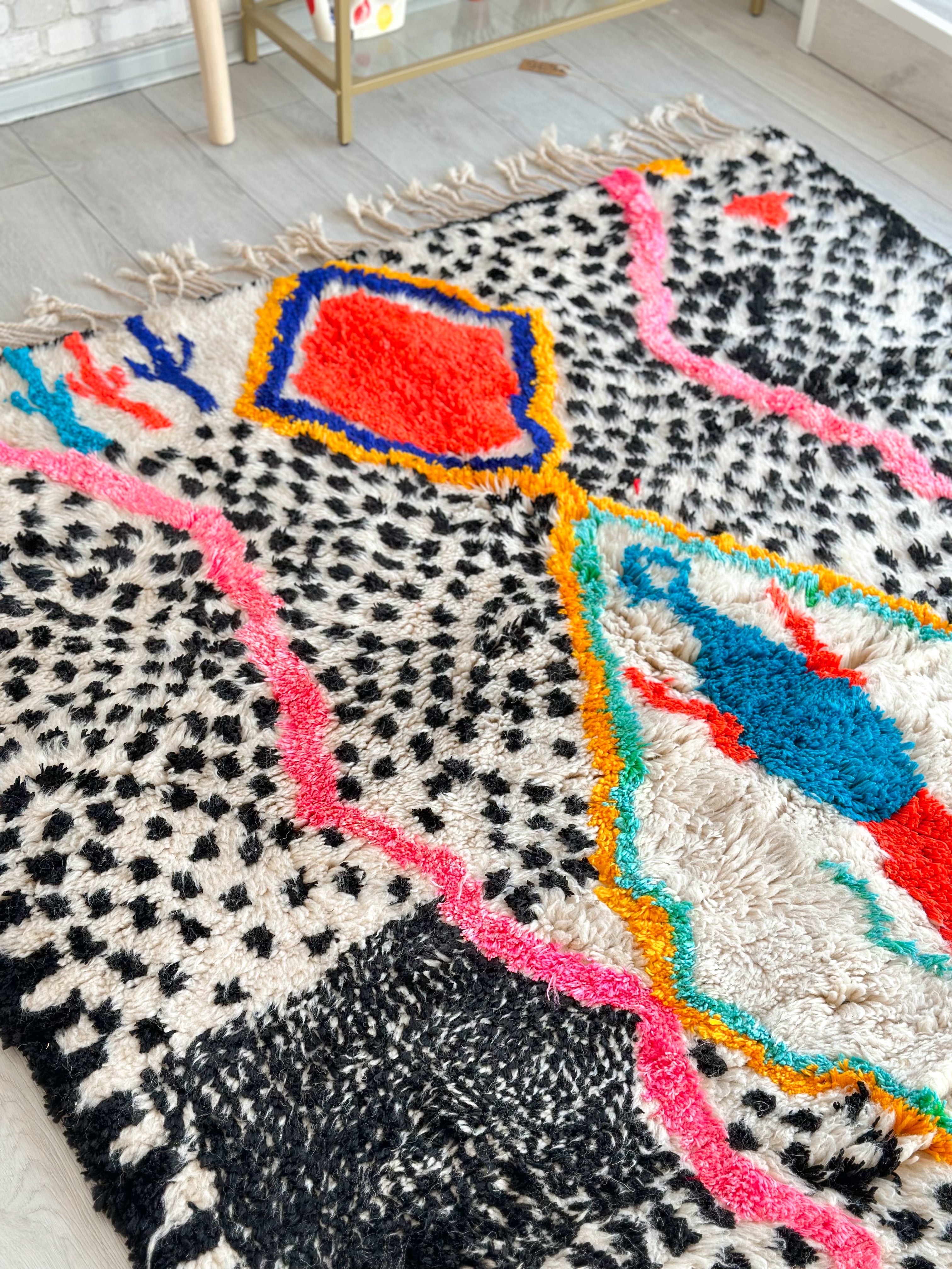 Colorful Berber rug 160 x 270 cm - n°696