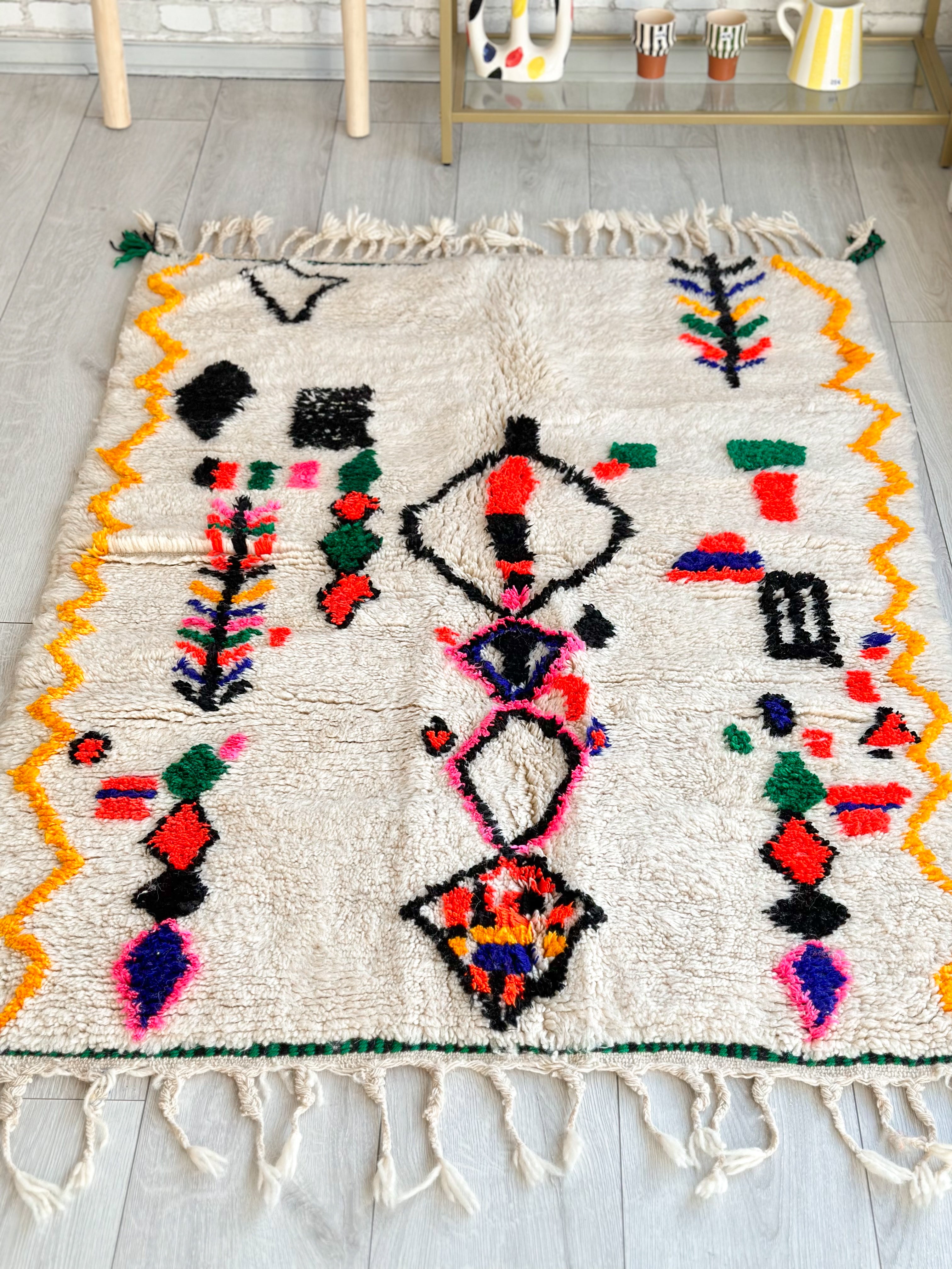 Colorful Berber rug 107 x 160 cm - n°718