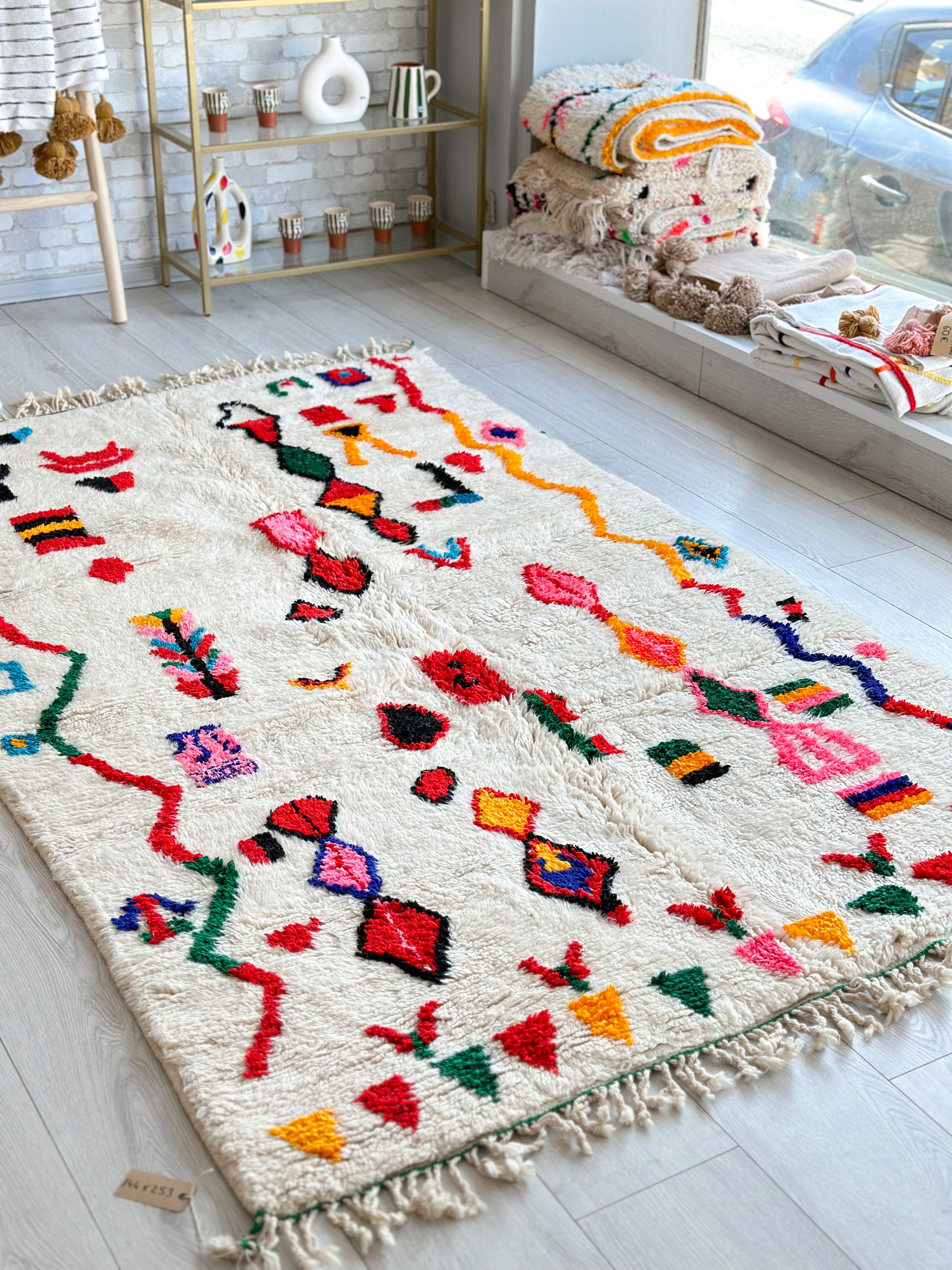 Colorful Berber carpet - n°636 