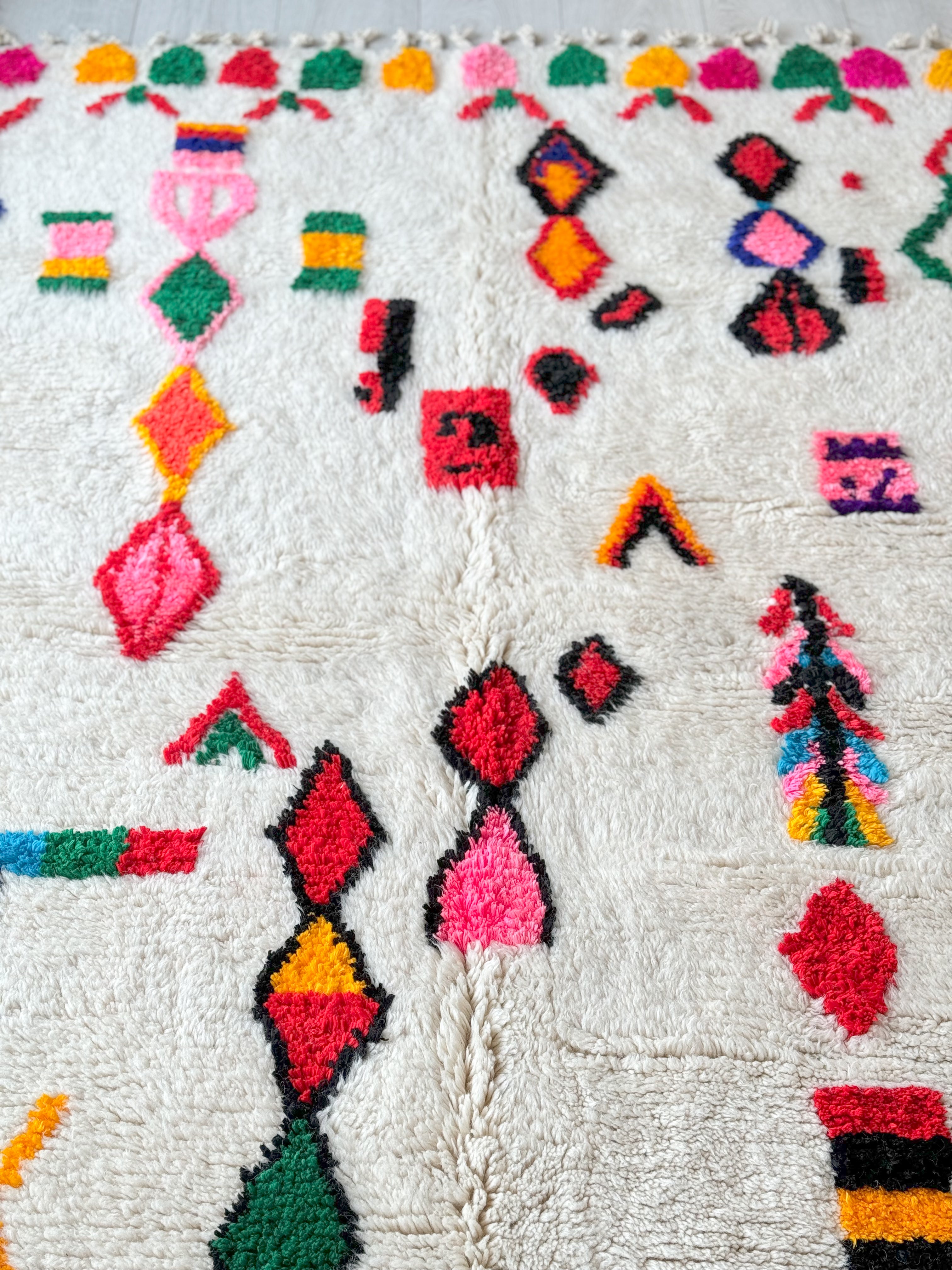 Colorful Berber rug 148 x 252 cm - n°877