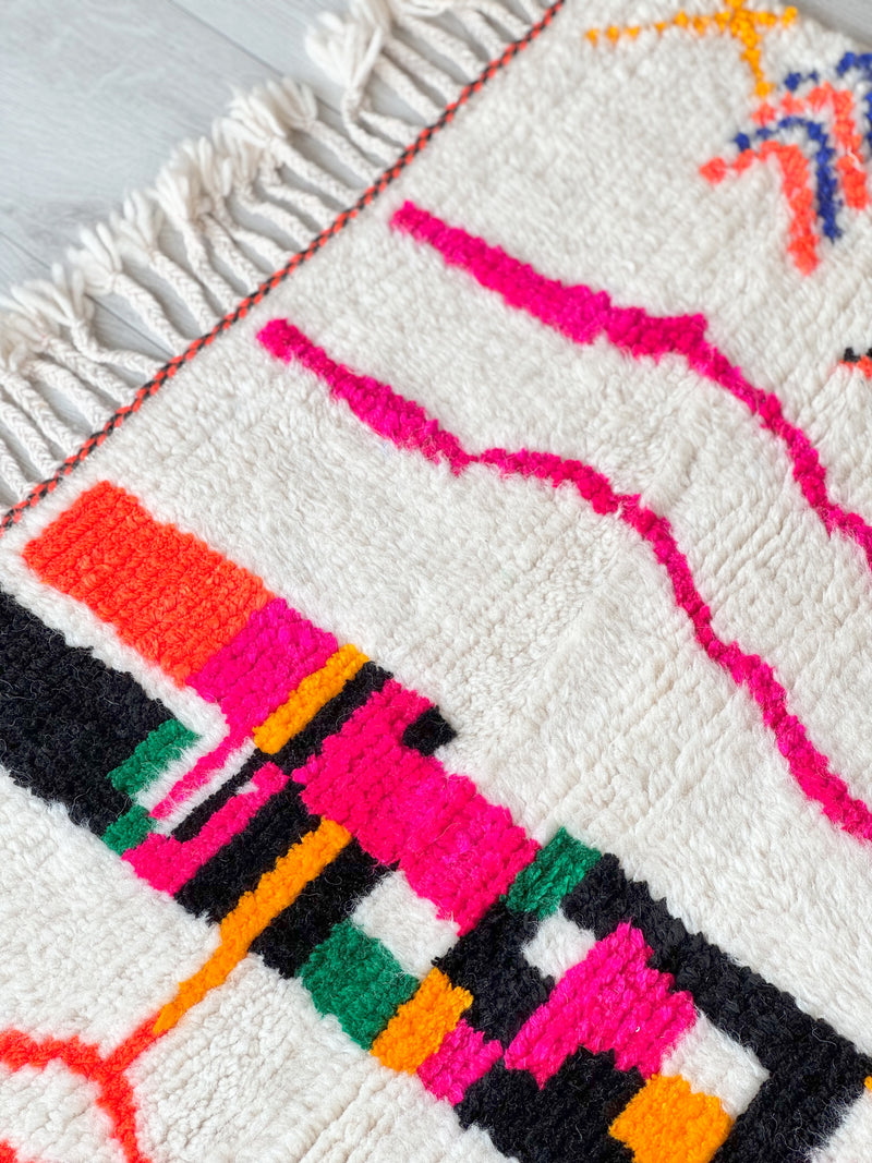 Colorful Berber rug 110 x 162 cm - n°895
