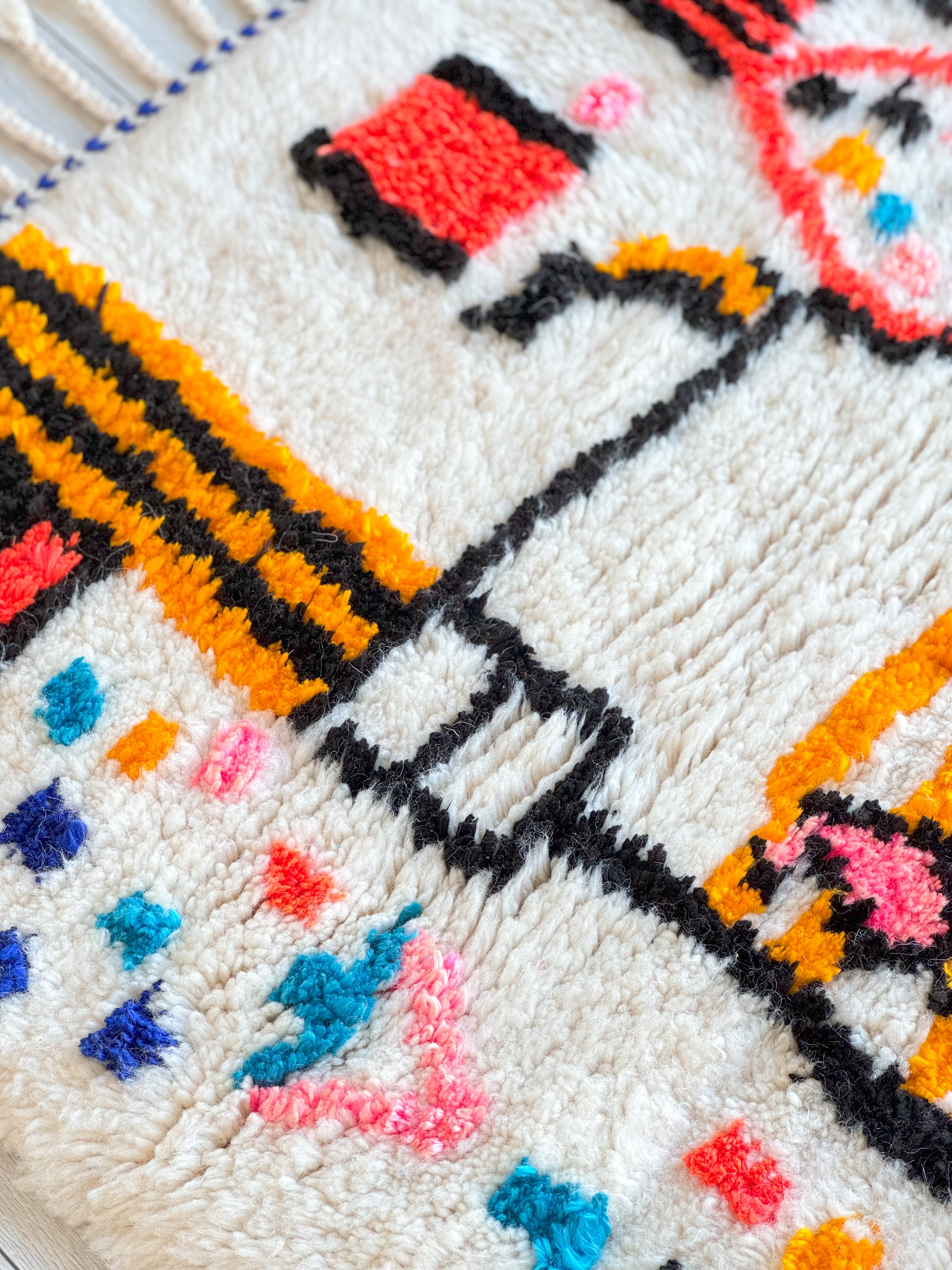 Colorful Berber rug 93 x 160 cm - n°919