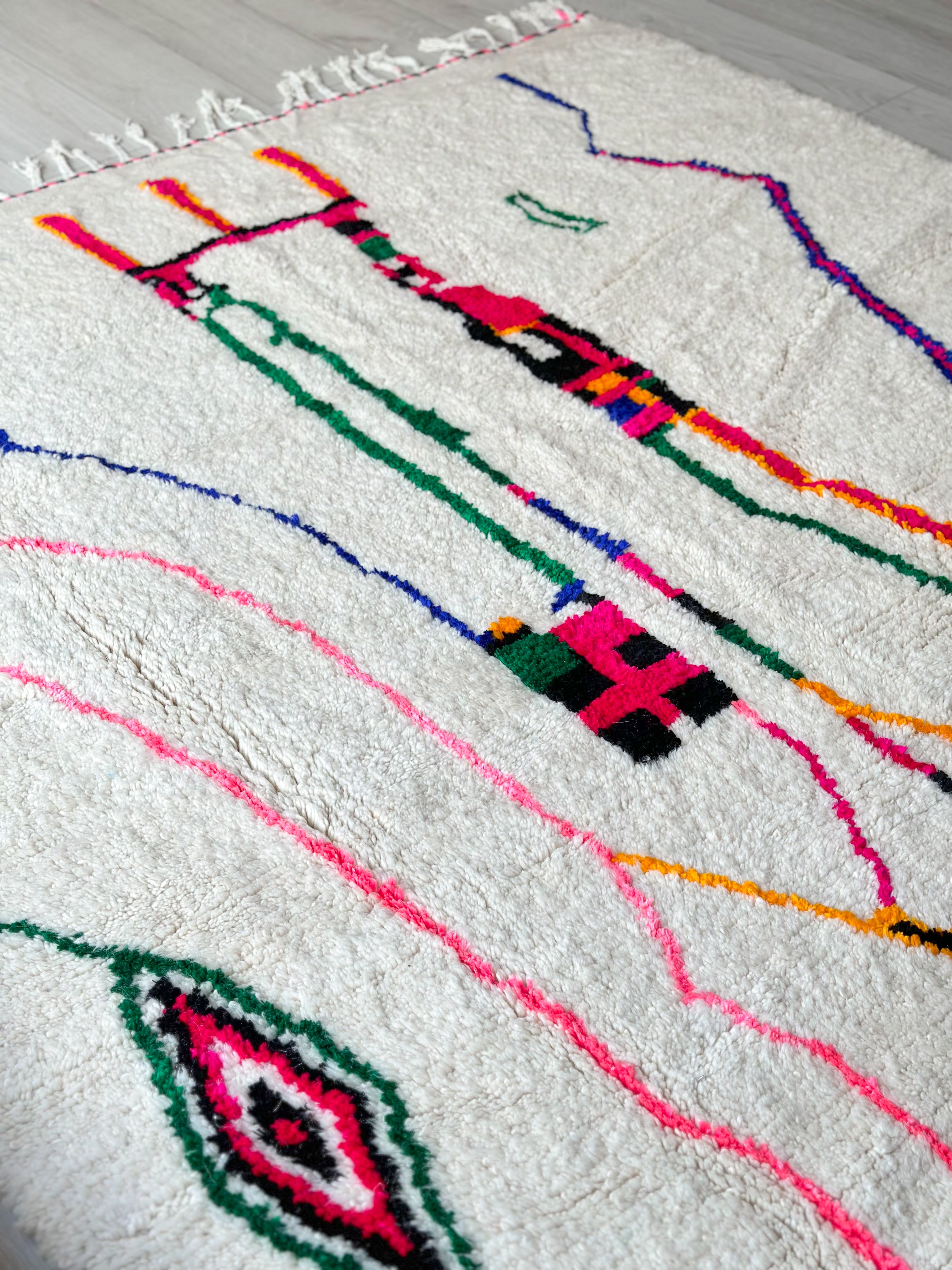 Colorful Berber carpet - n°688 