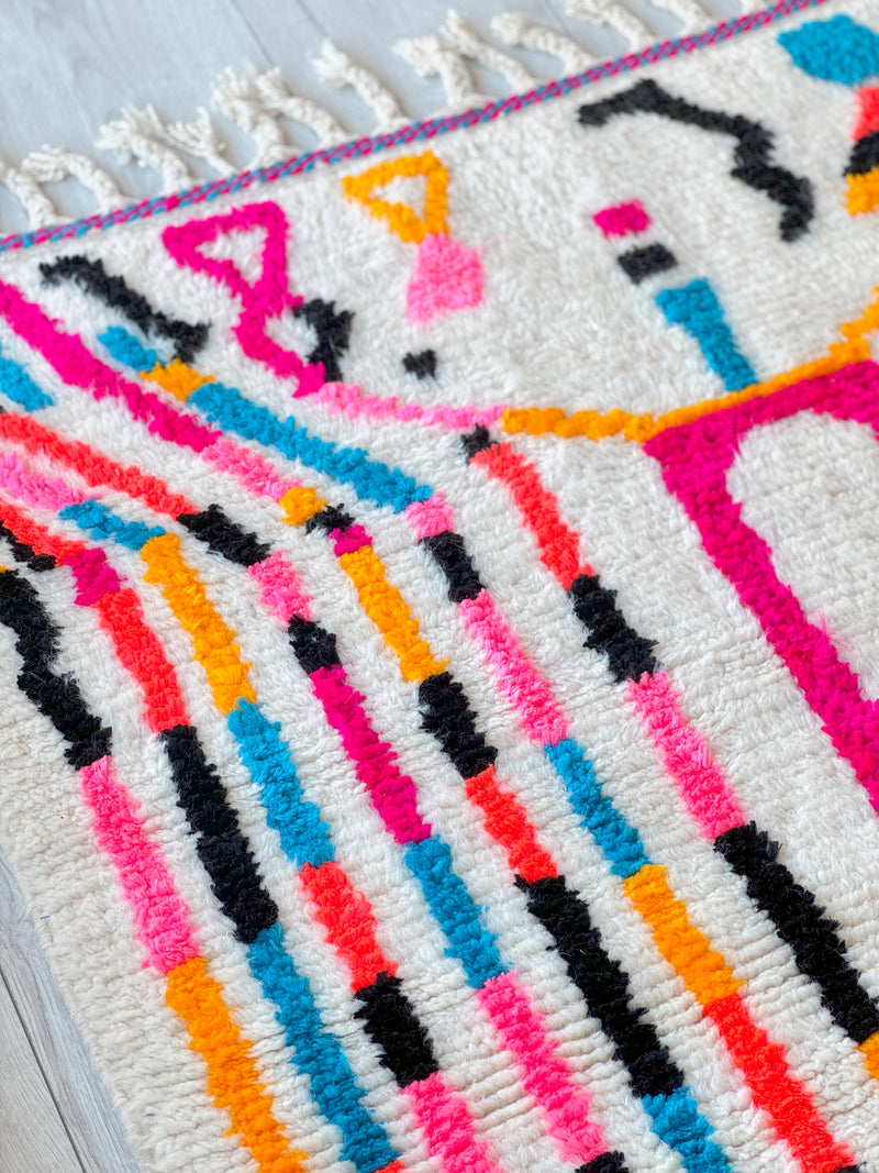 Colorful Berber rug 100 x 160 cm - n°860