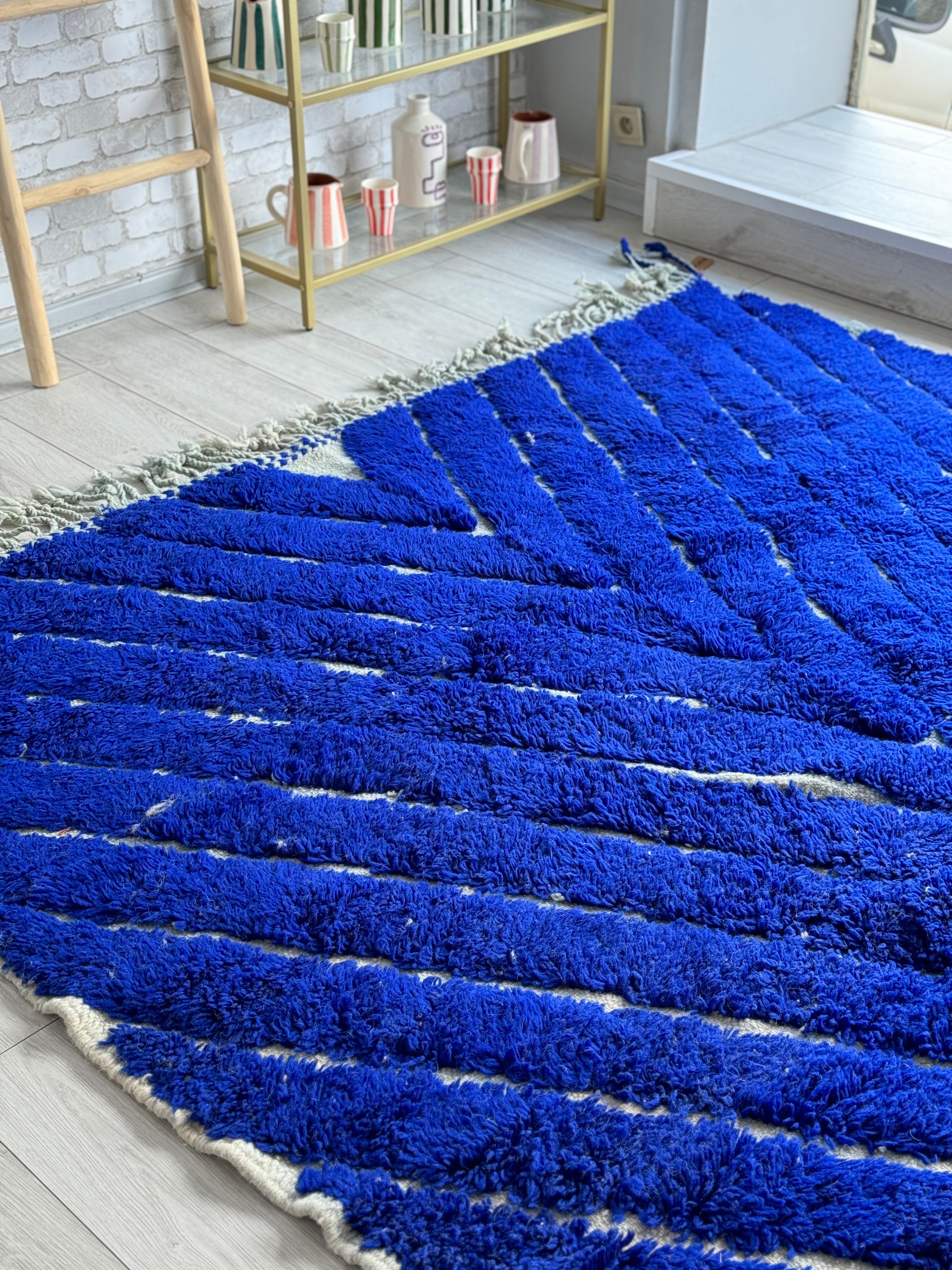 Majorelle Blue Beni Ourain Rug 203 x 273 cm / 6.7 x 9.0 ft - n°1183