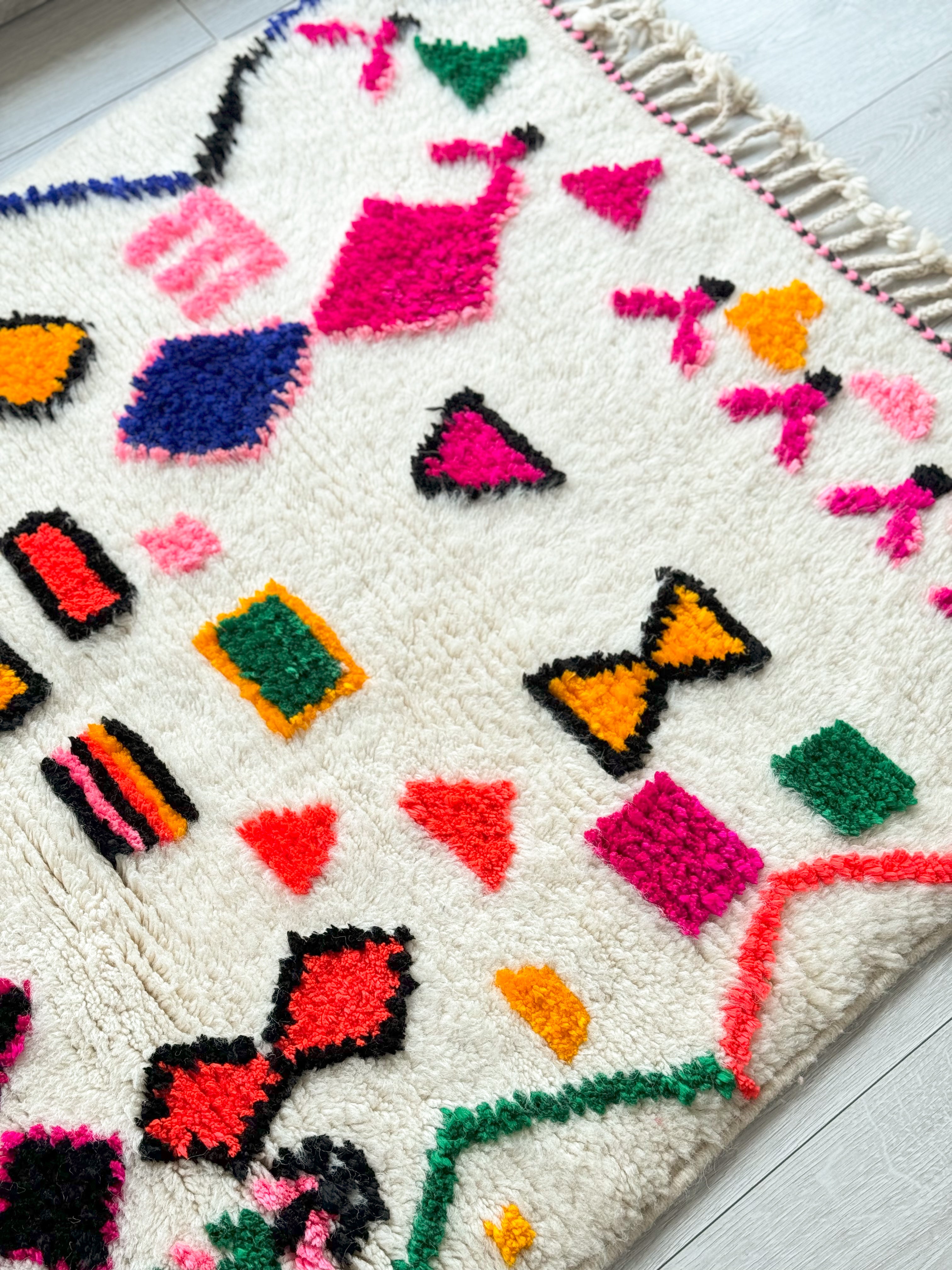 Colorful Berber rug 100 x 163 cm - n°1071