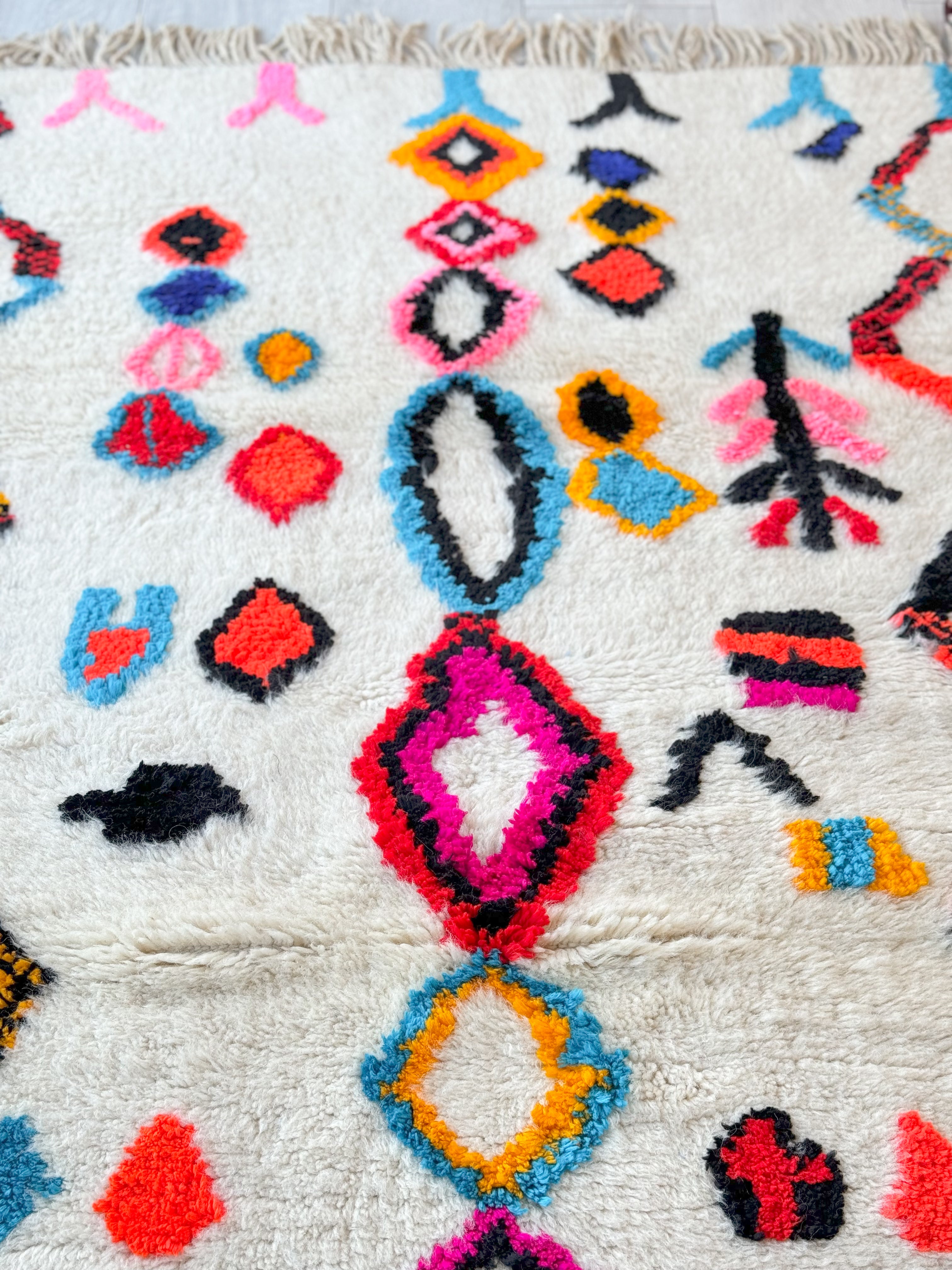 Colorful Berber Rug 105 x 170 cm / 3.4 x 5.6 ft - n°1058