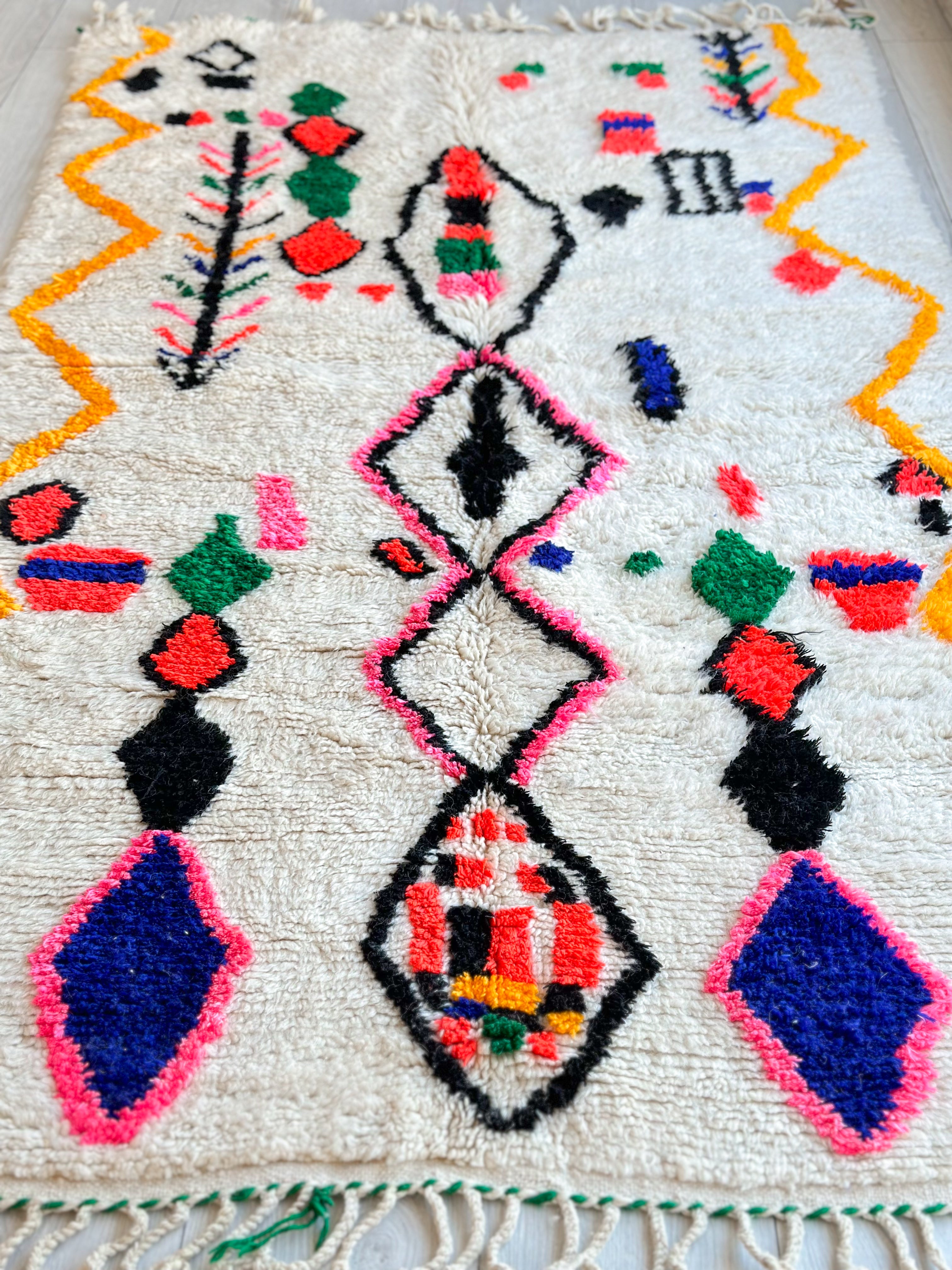 Colorful Berber rug 130 x 260 cm - n°712