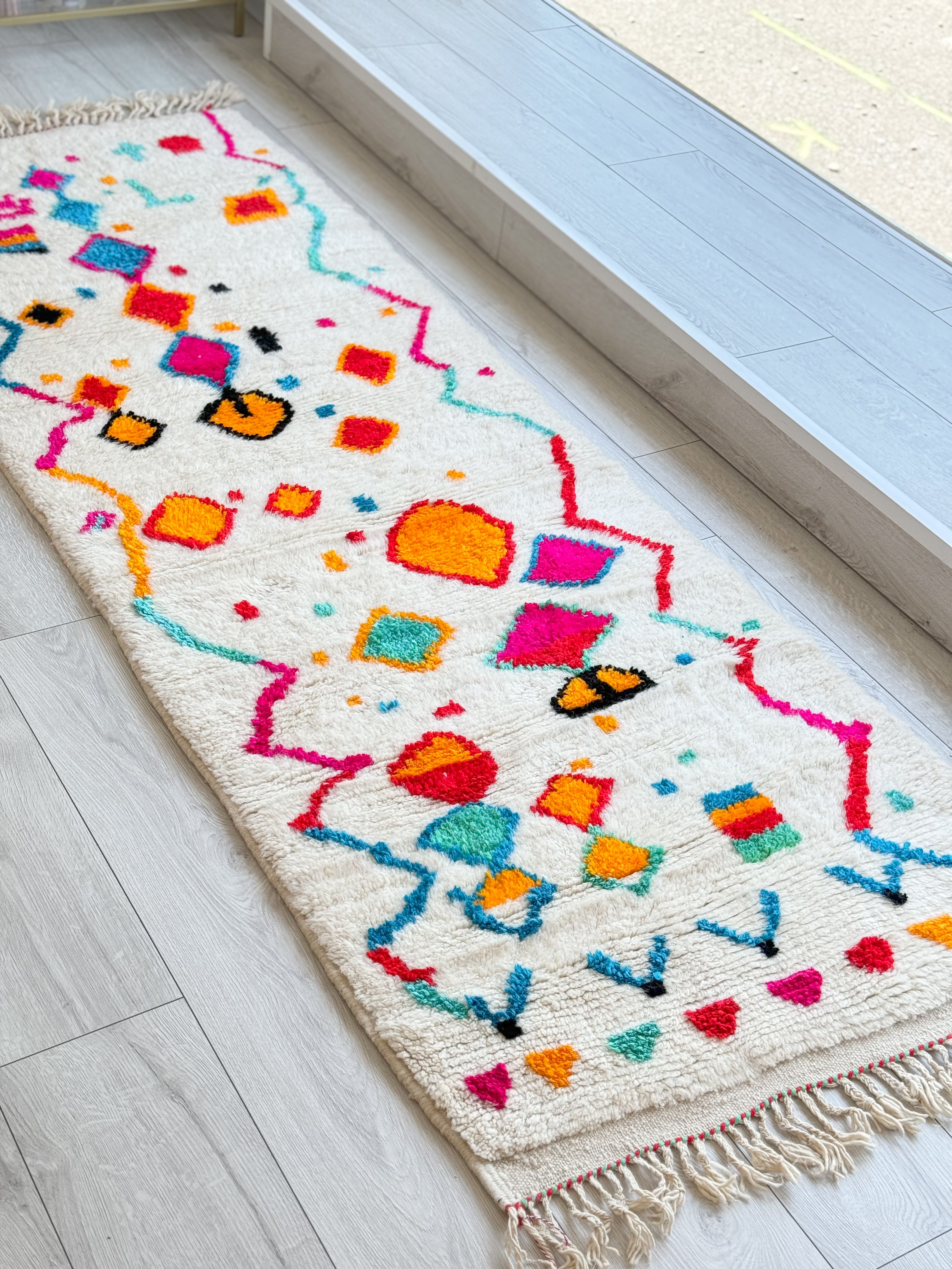 Colorful Moroccan Runner Rug 87 x 260 cm / 2.9 x 8.5 ft - n°1296