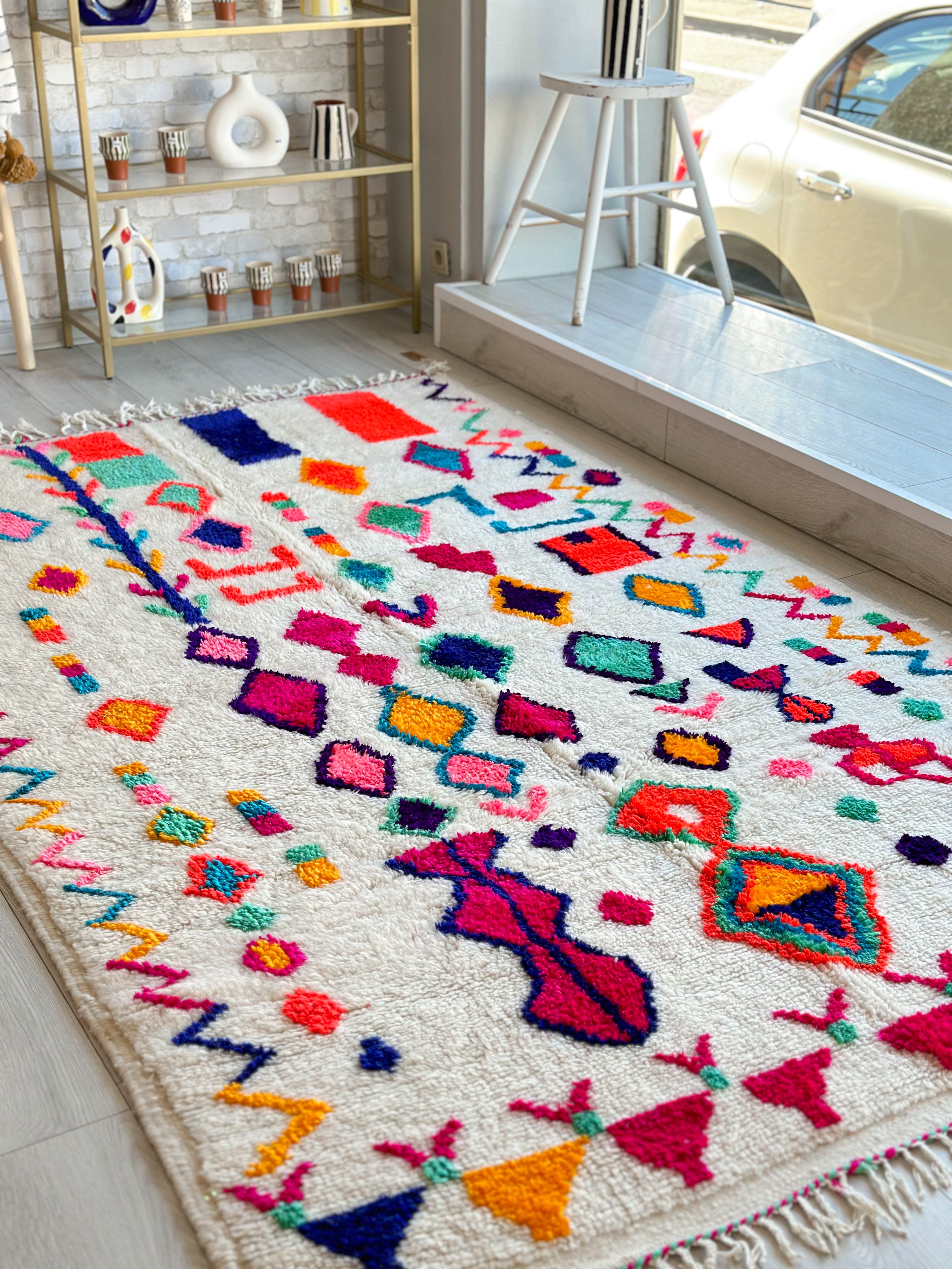 Colorful Berber rug 150 x 260 cm - n°690